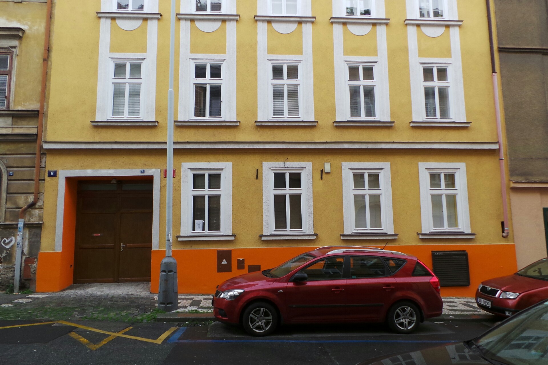 Znalecký ústav Praha, s.r.o. foto 1