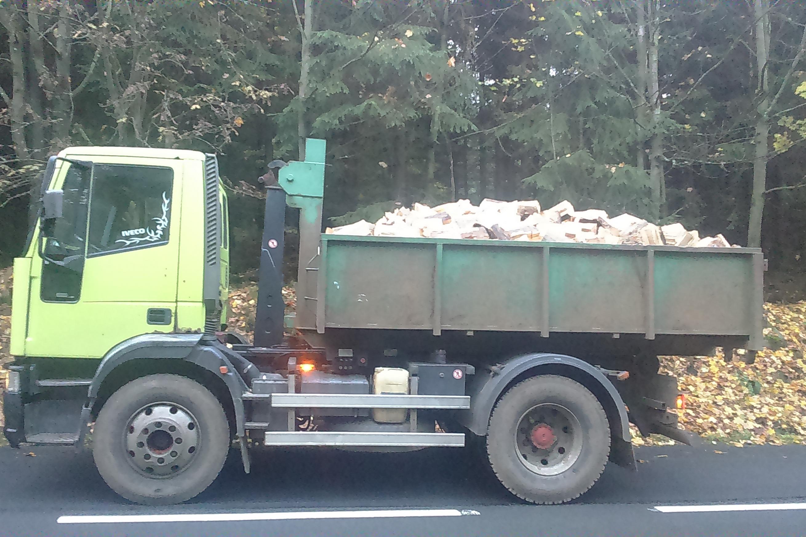 Palivové dřevo Lang Chomutov