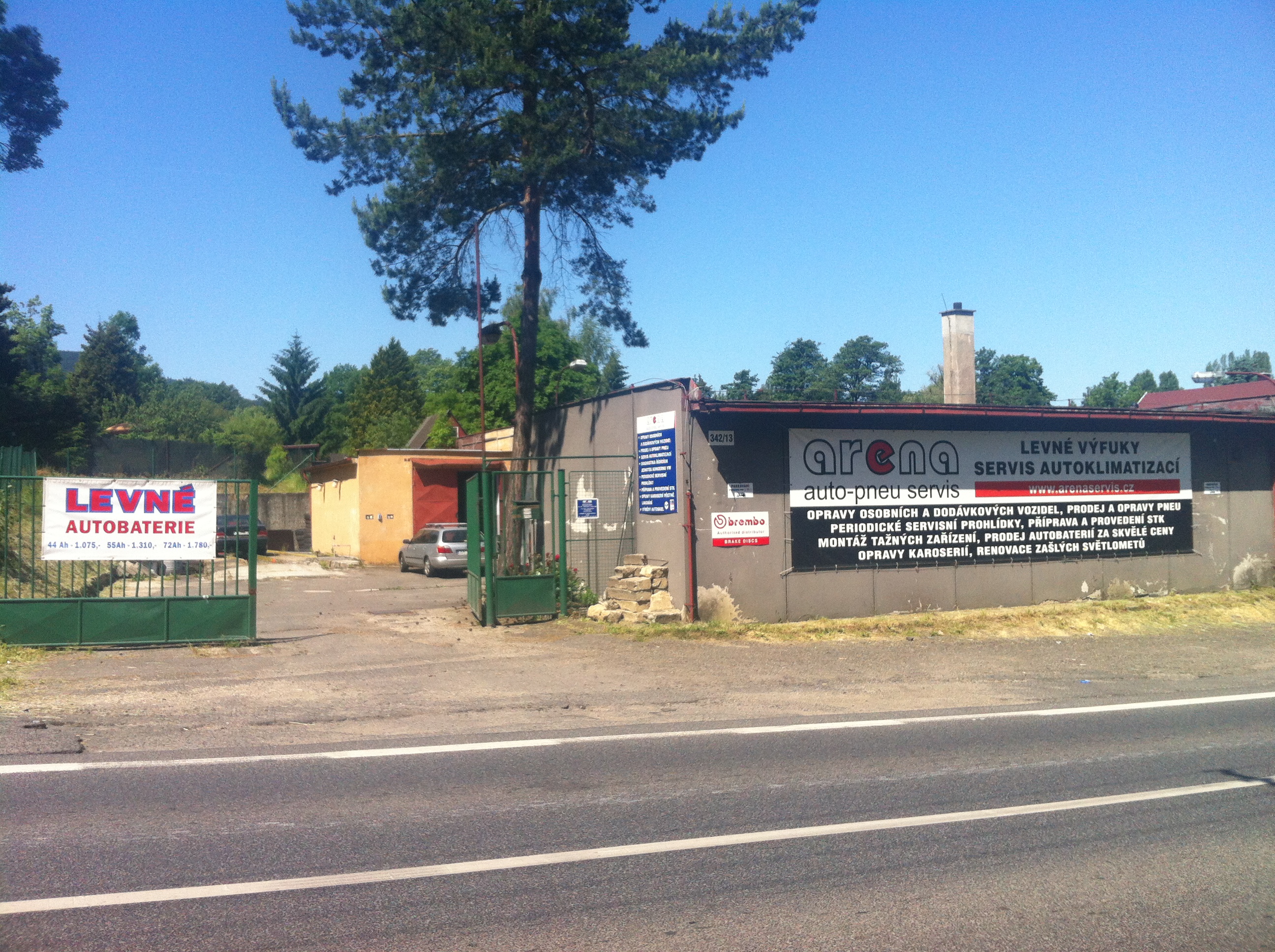 Auto-pneu servis Arena