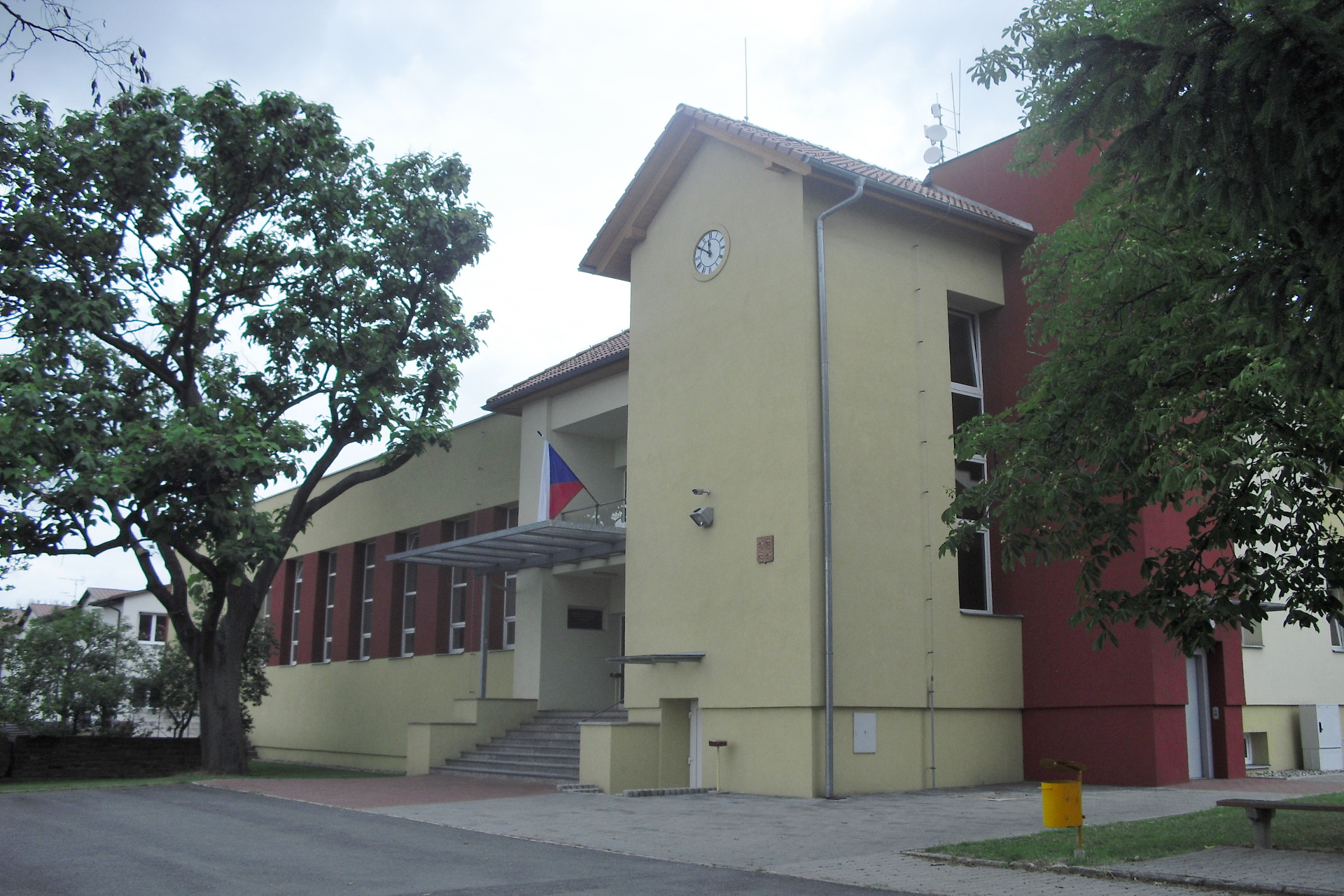 Slavkov pod Hostýnem - obecní úřad