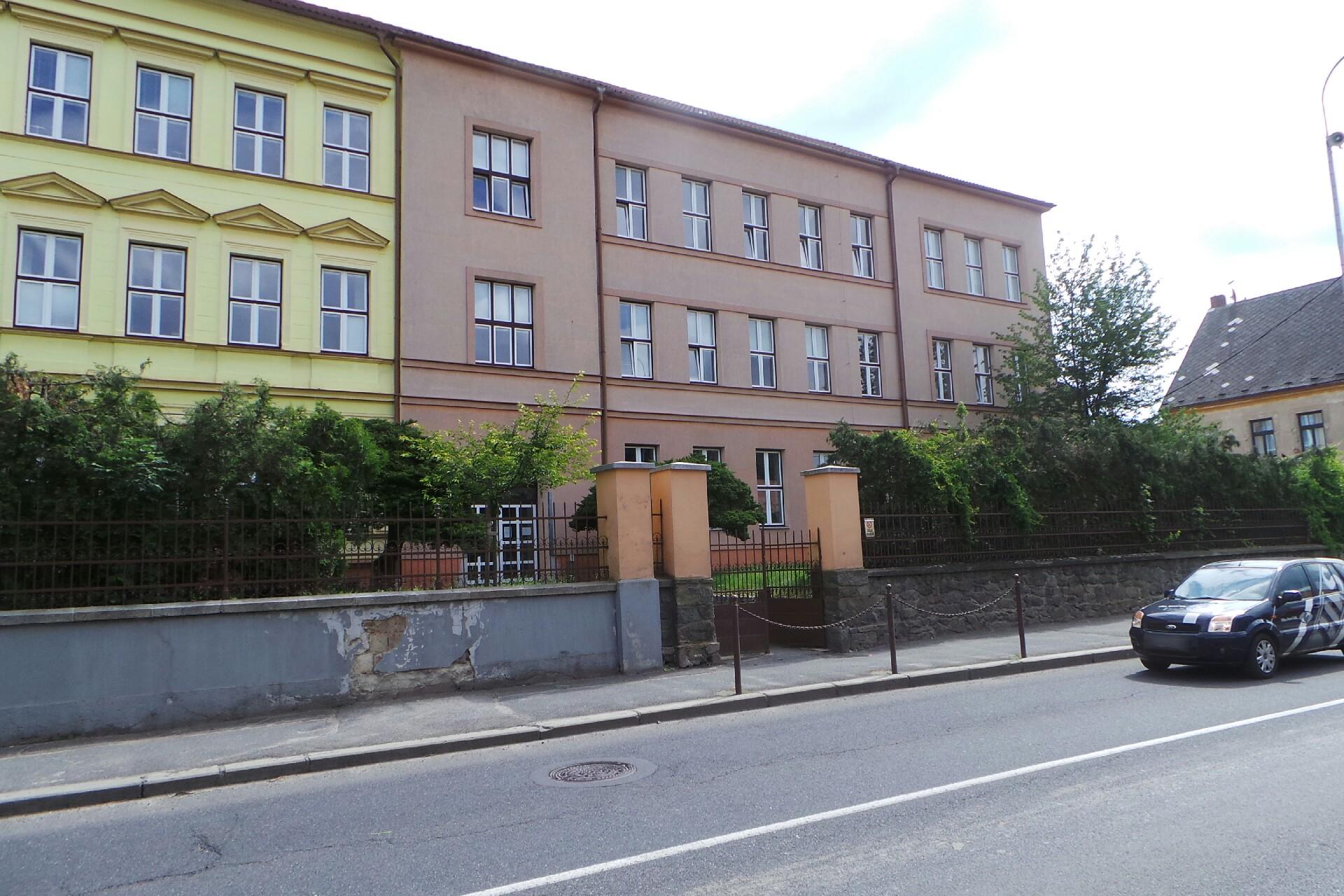 ZŠ Horažďovice, Komenského foto 2