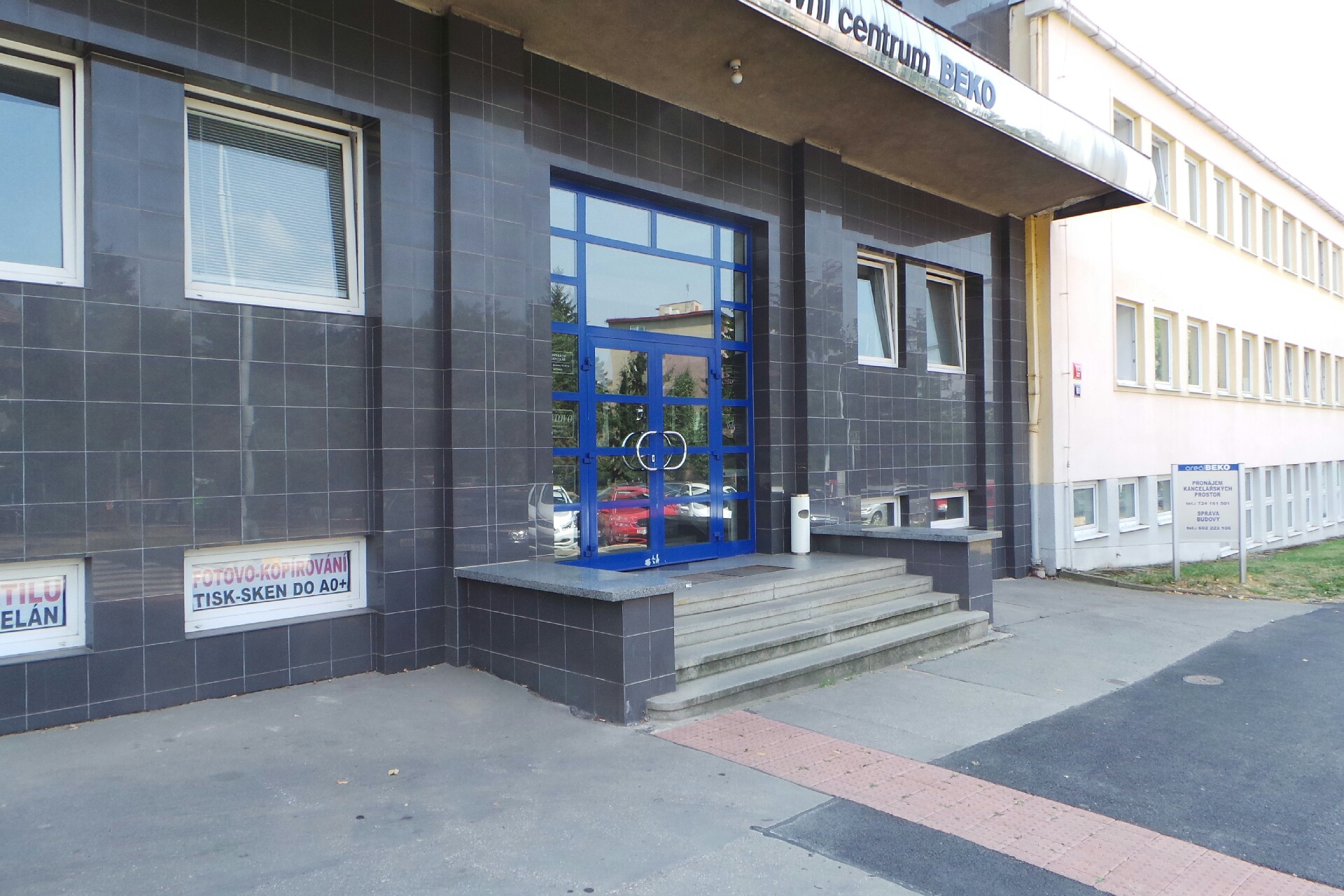 Ing. arch. Jiří Vrzal - ARCHITEKTON