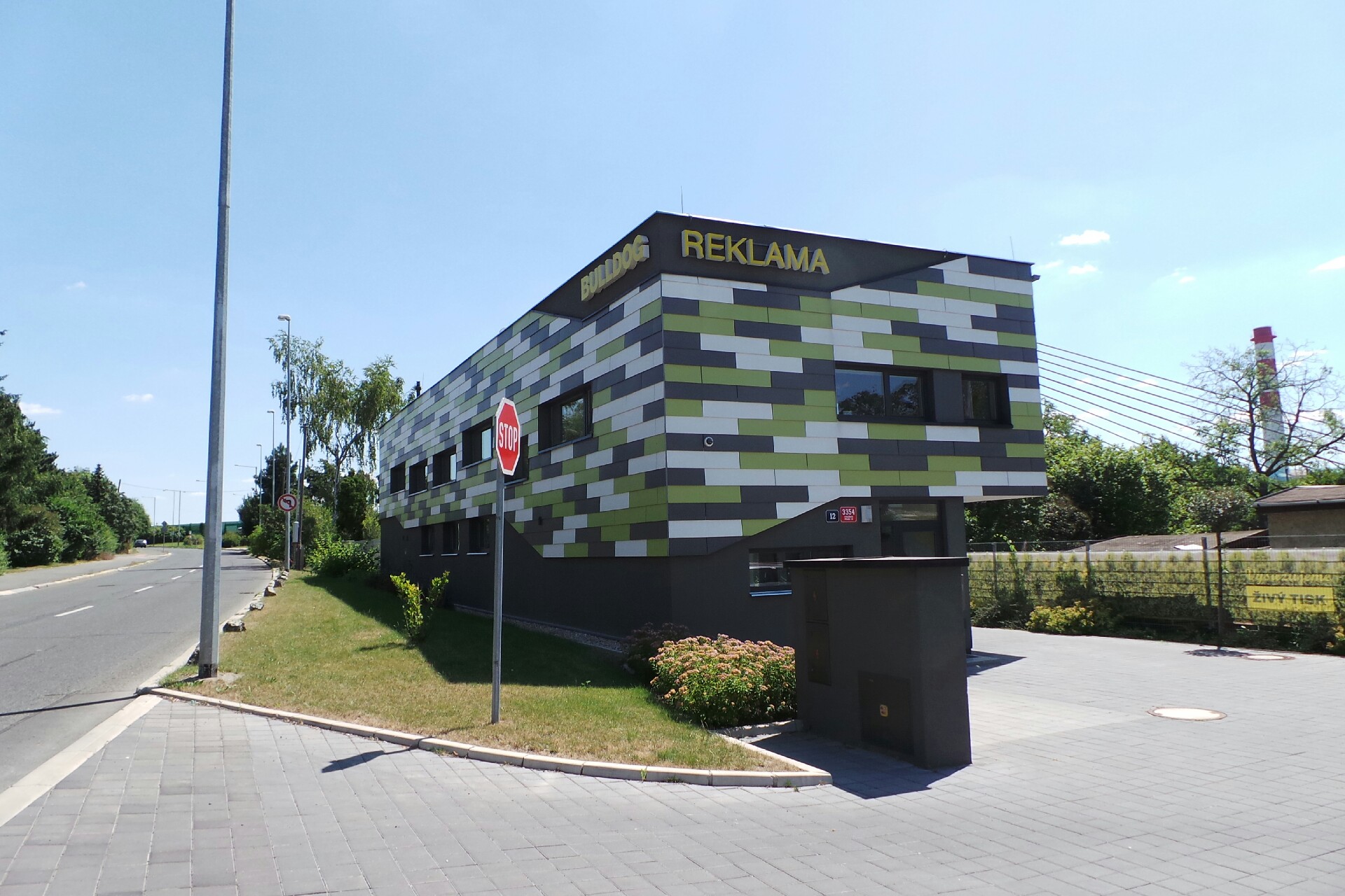 BULLDOG outdoor, s.r.o.