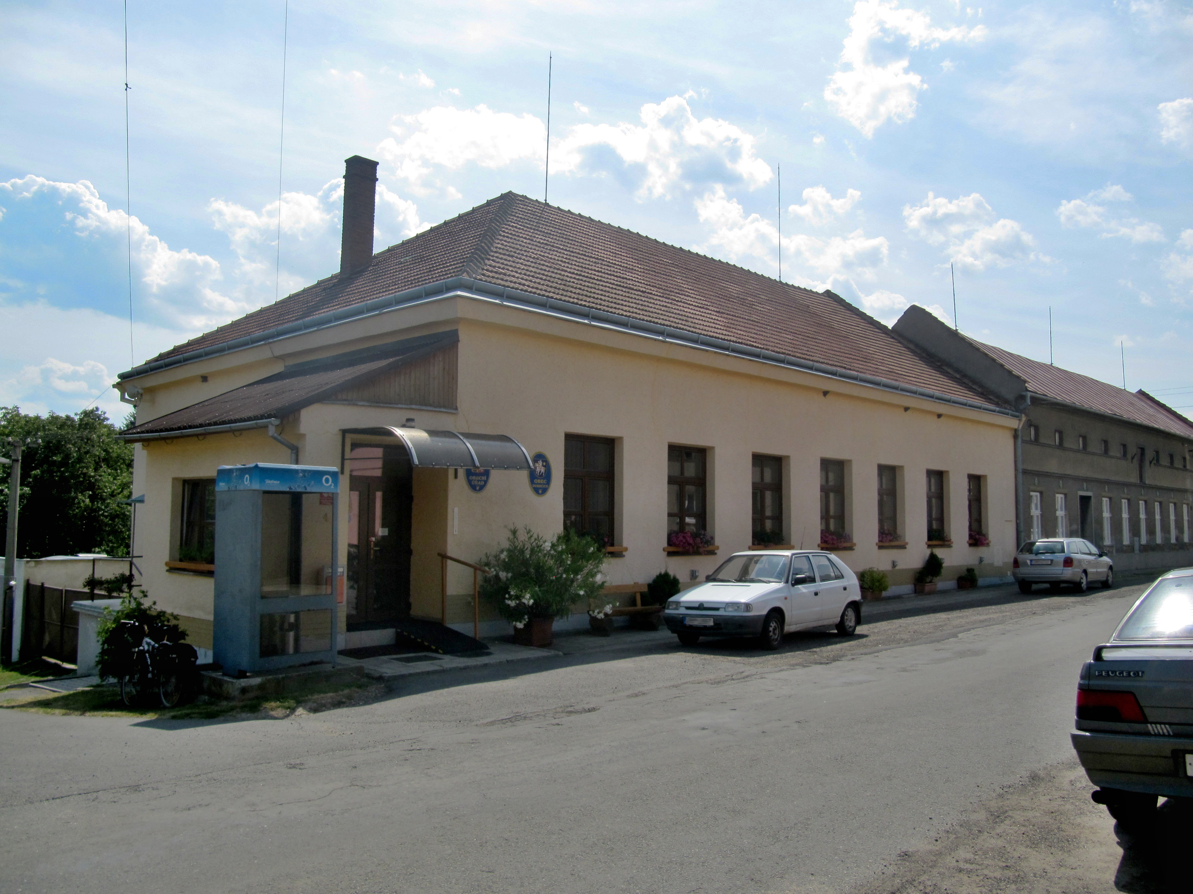 Dobrčice - obecní úřad