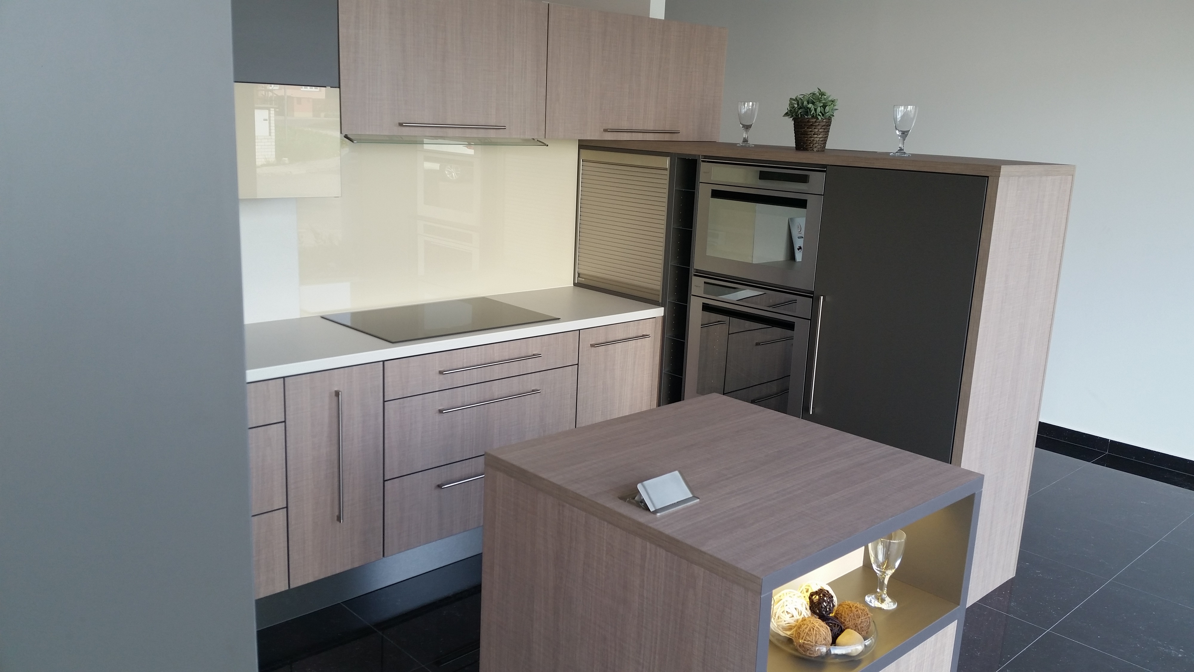 Čížek - kuchyně & skříně na míru foto 5