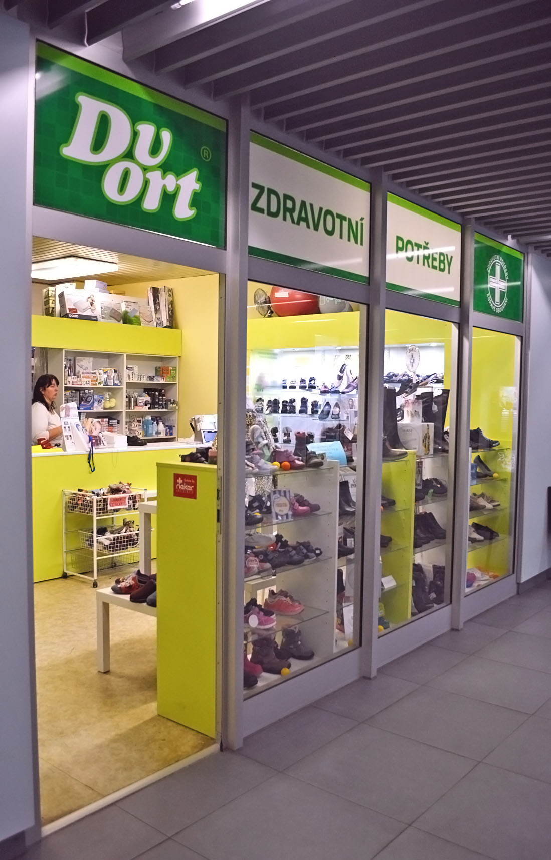 Zdravotní potřeby a zdravé obouvání DVORT foto 2