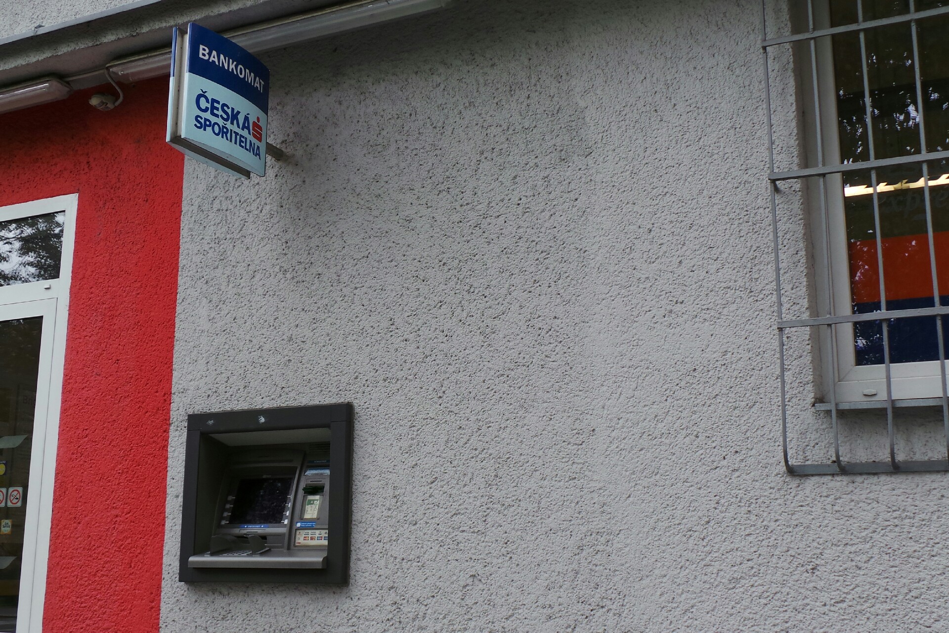 Bankomat České spořitelny foto 1