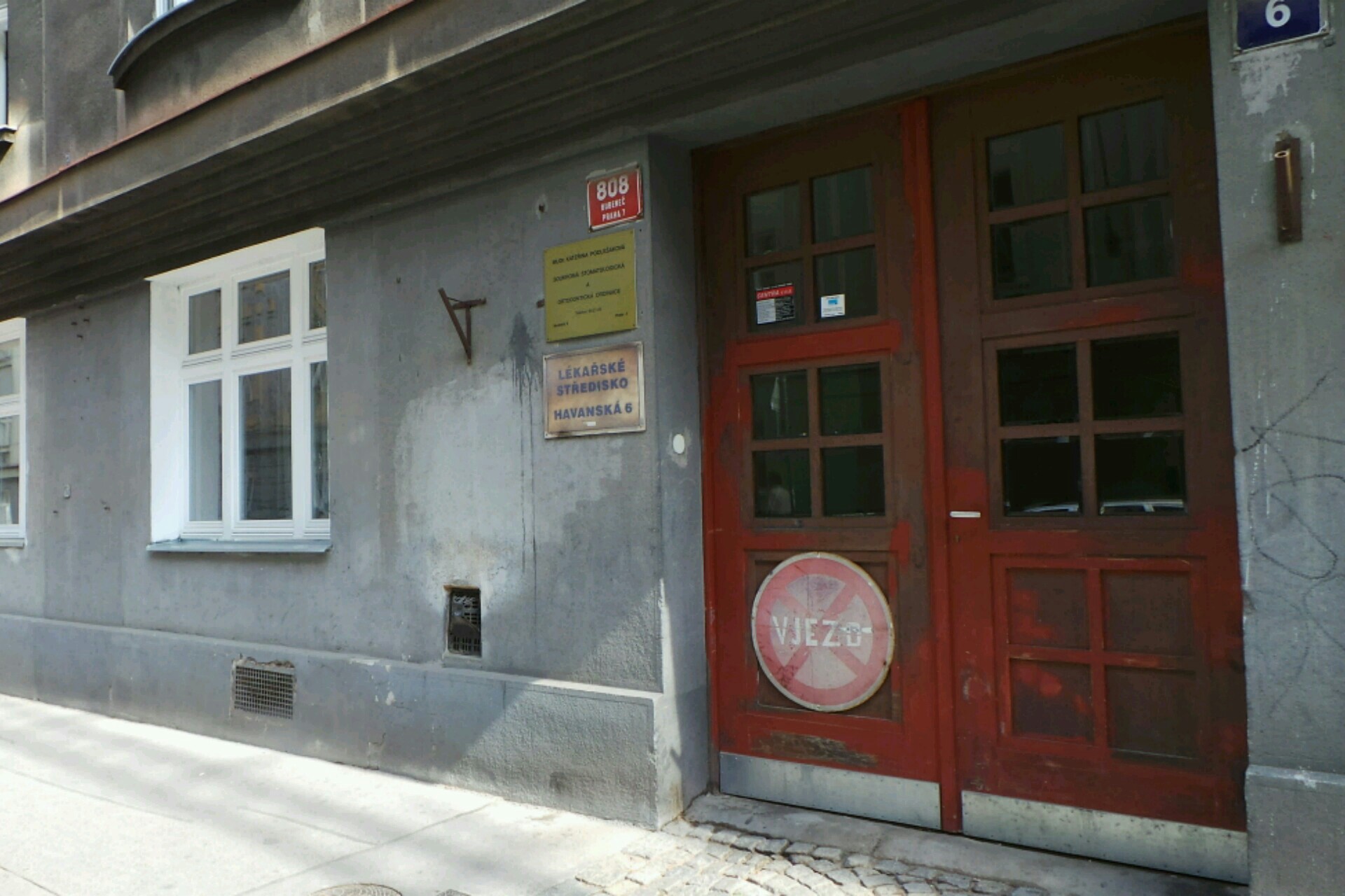 Brůža instalace