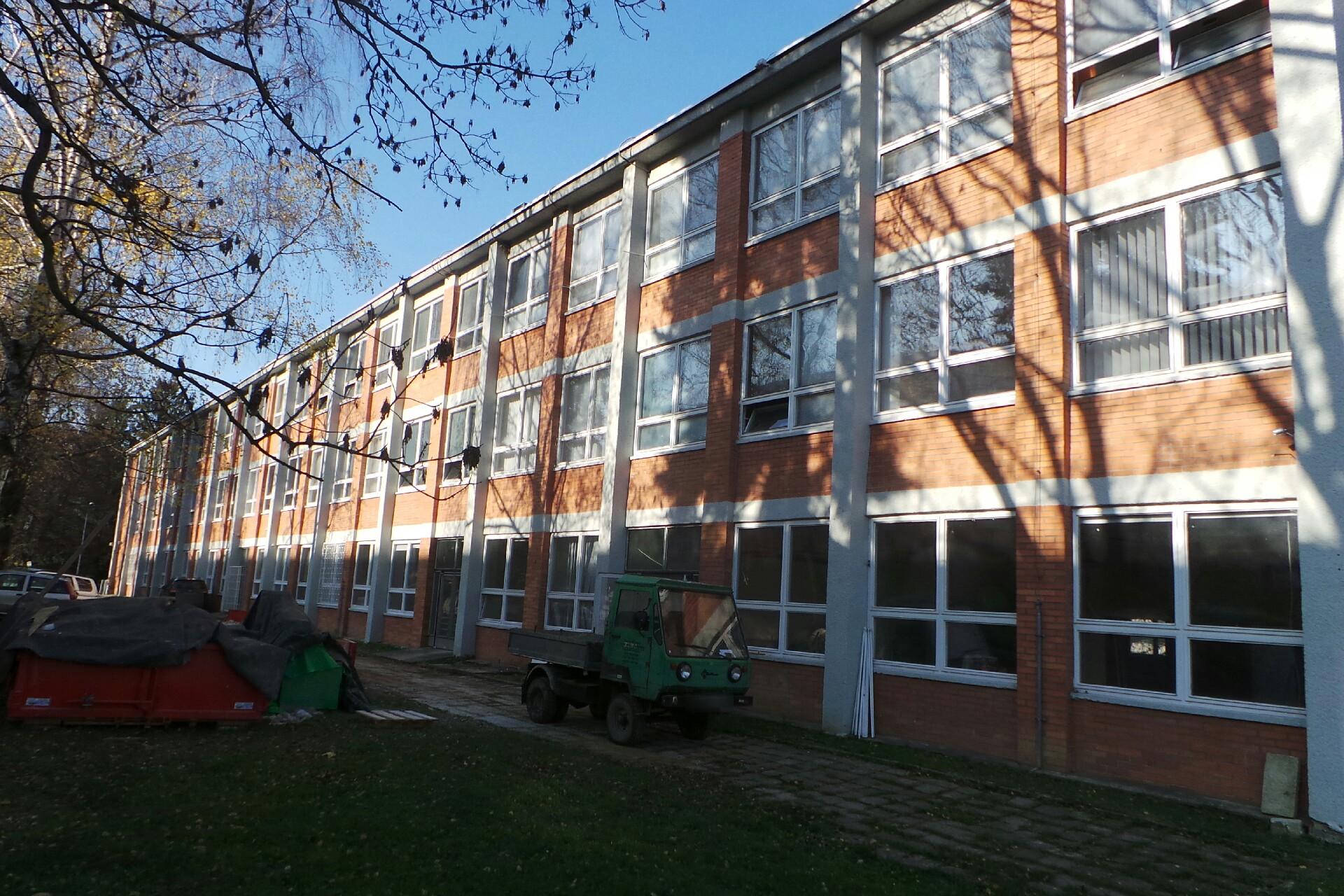 DOMEX-BAU, spol. s r.o.