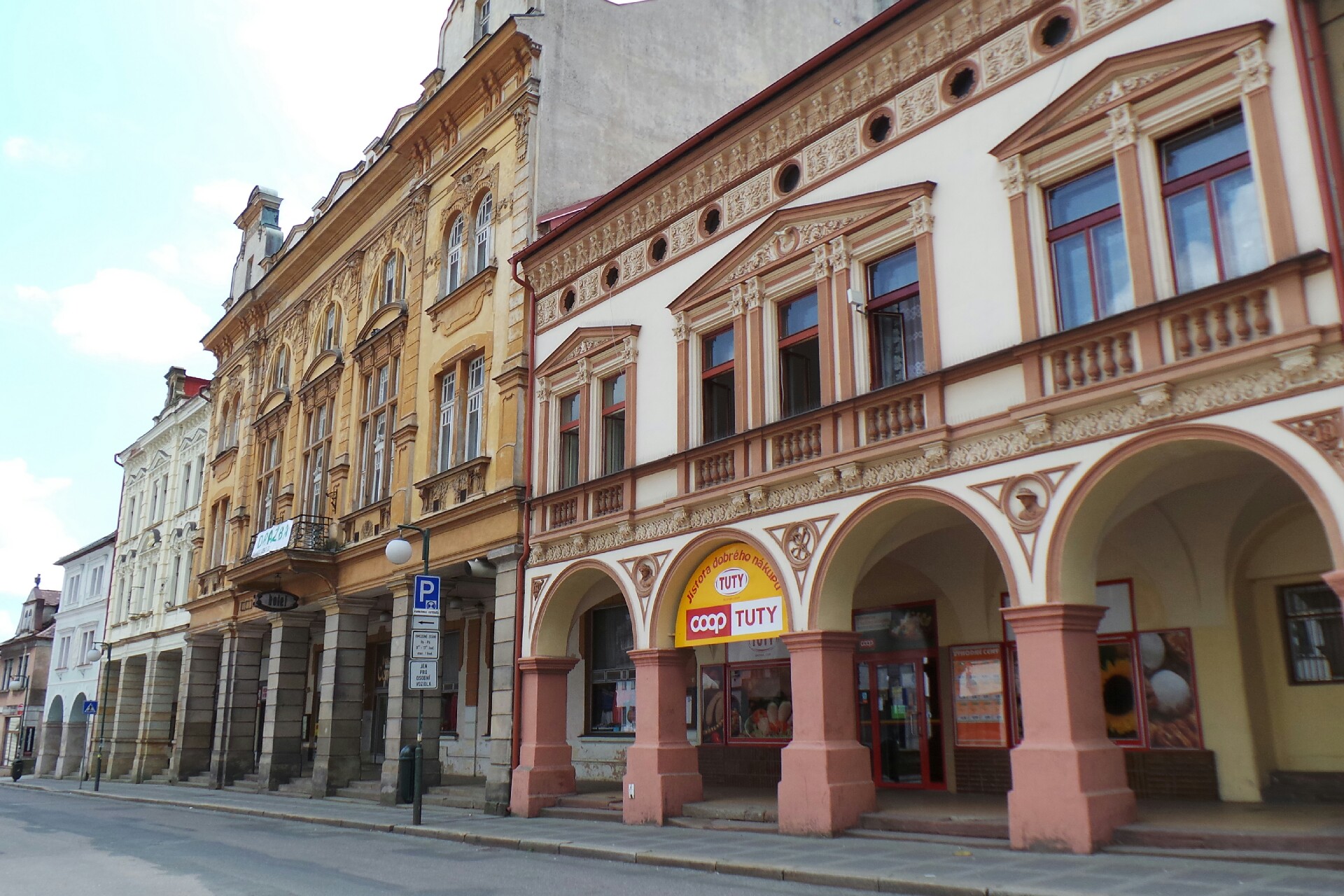 Jednota, spotřební družstvo Nová Paka - COOP foto 1