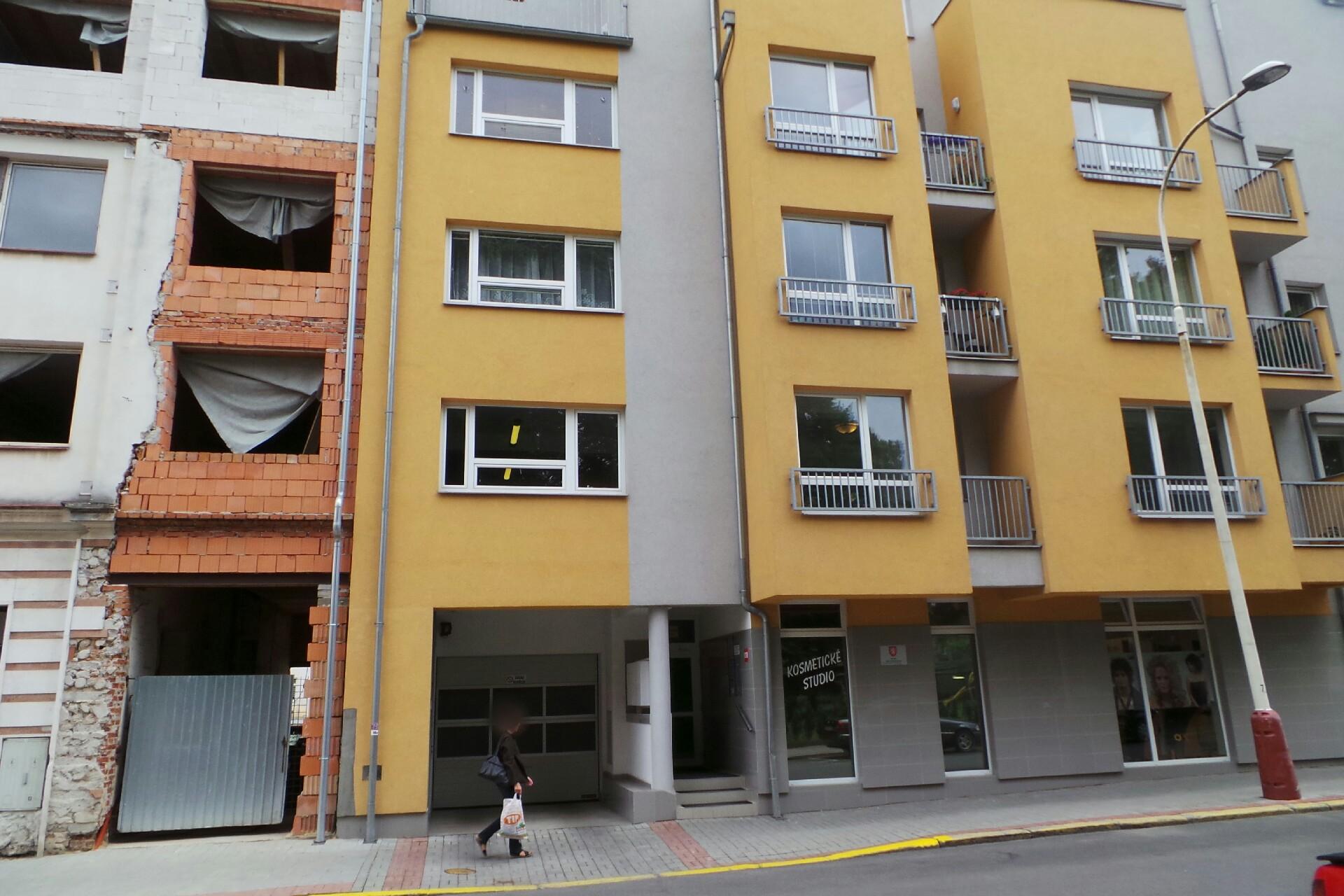 JUDr. Stanislav Hroch - notář