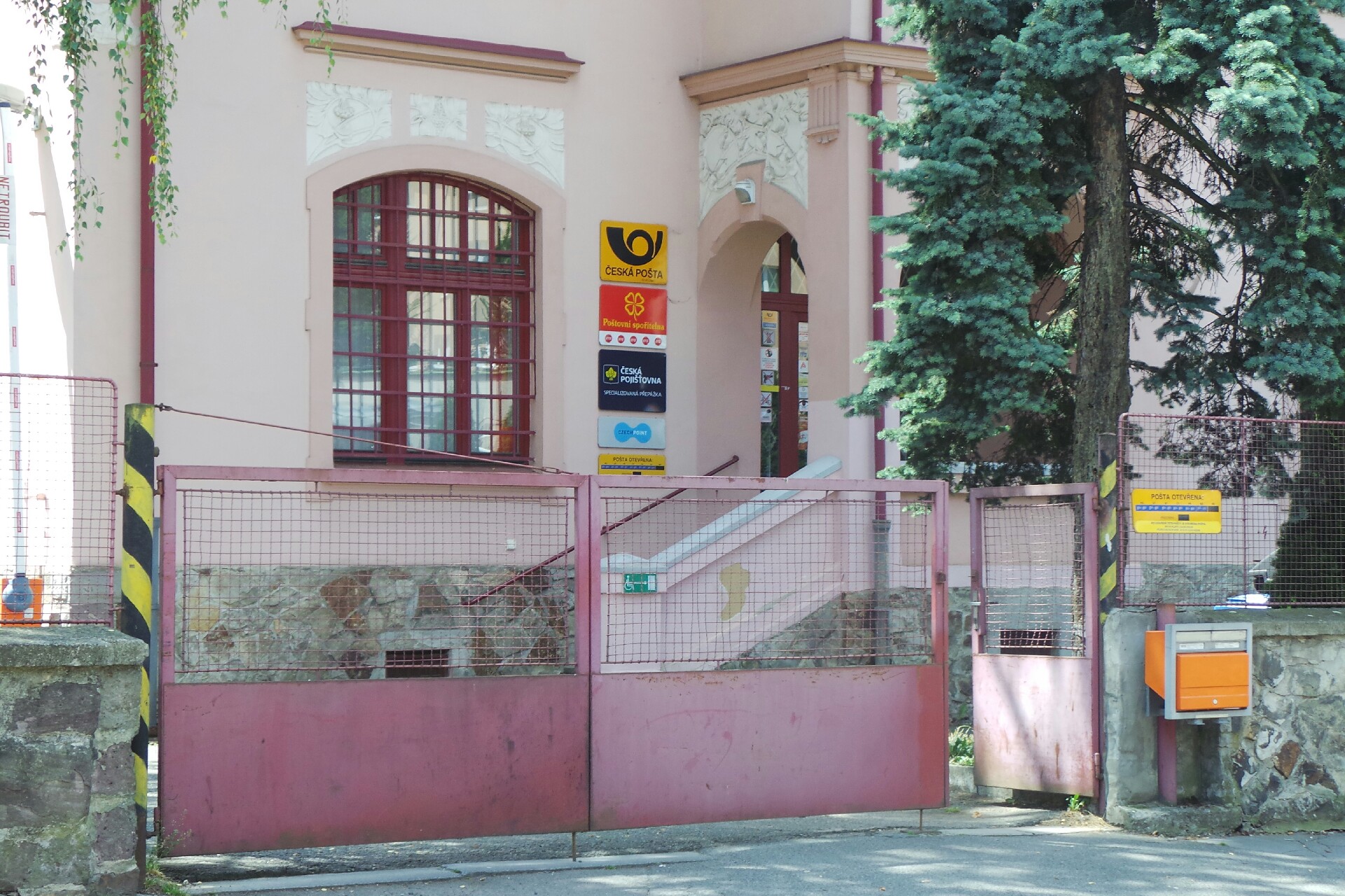 Pošta Rokycany 1