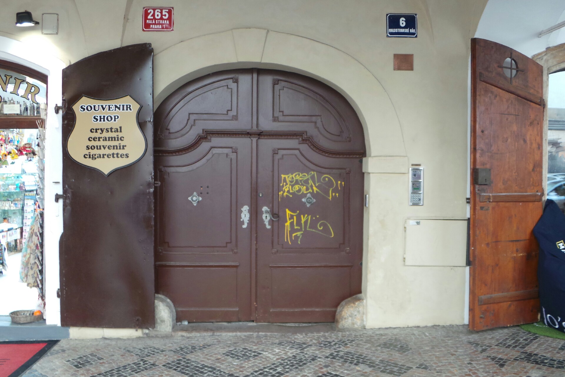 Houslař Malostranský Petr Zdražil