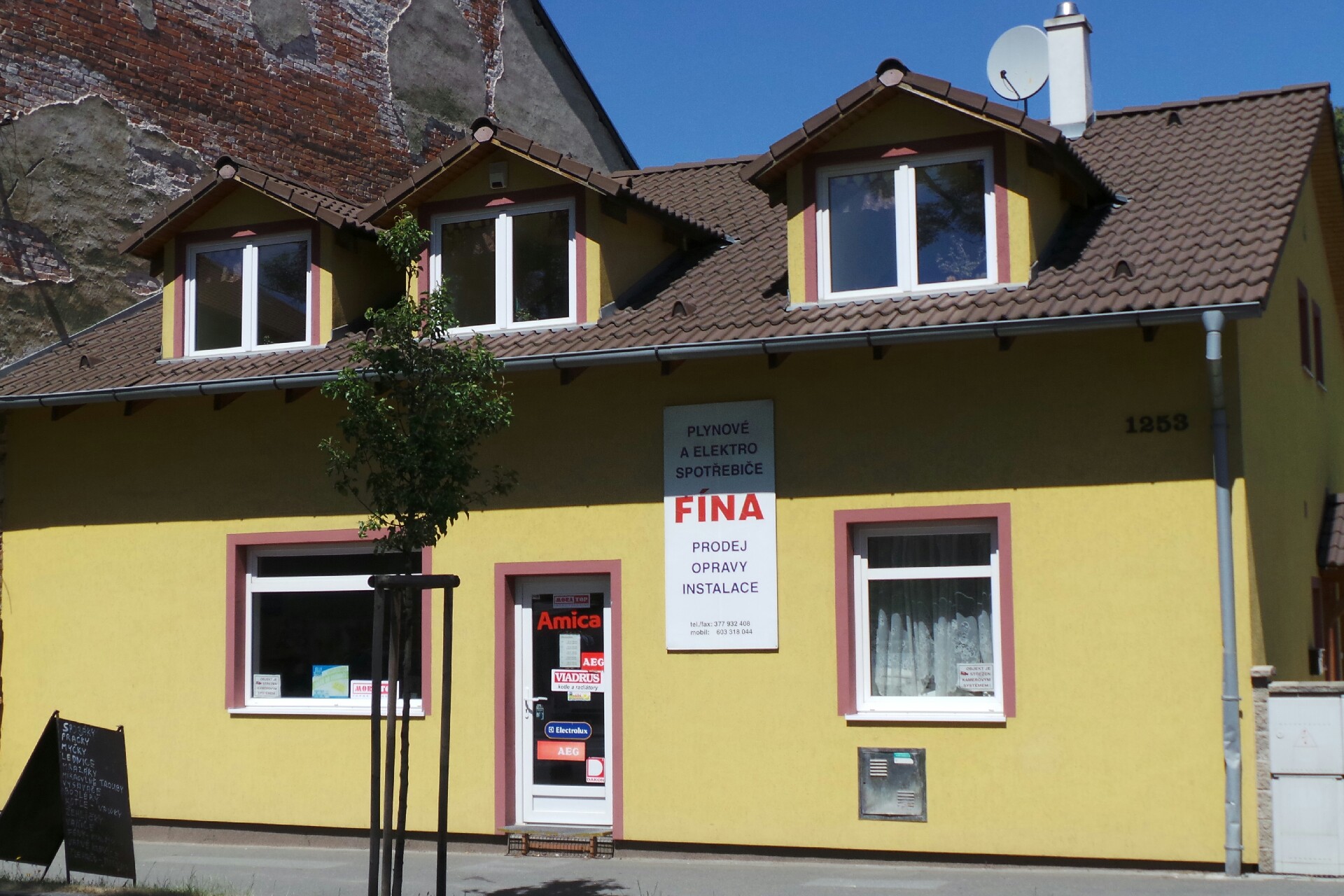 Jan Fína- Servis elektrických spotřebičů