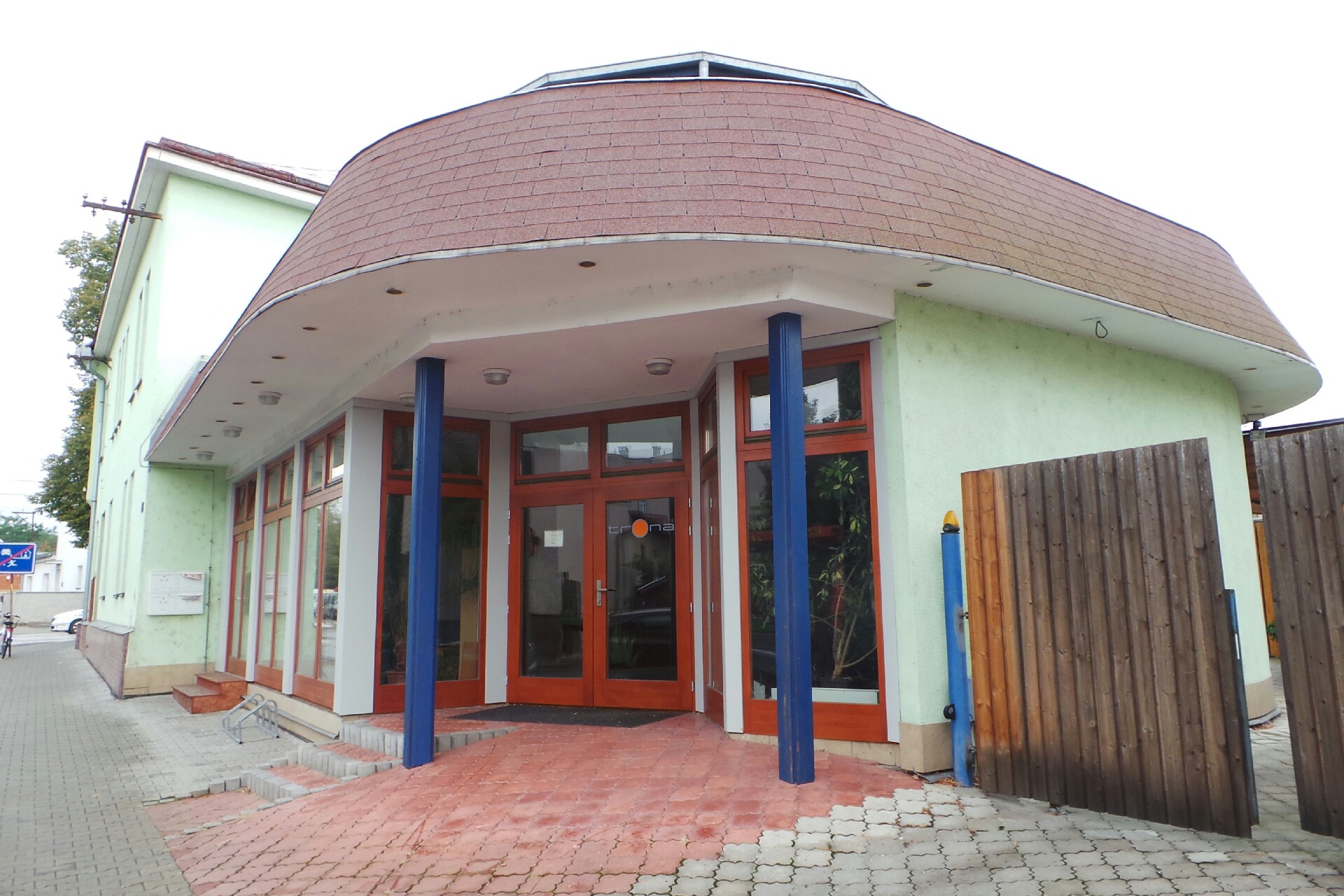 Trona společnost s ručením omezeným