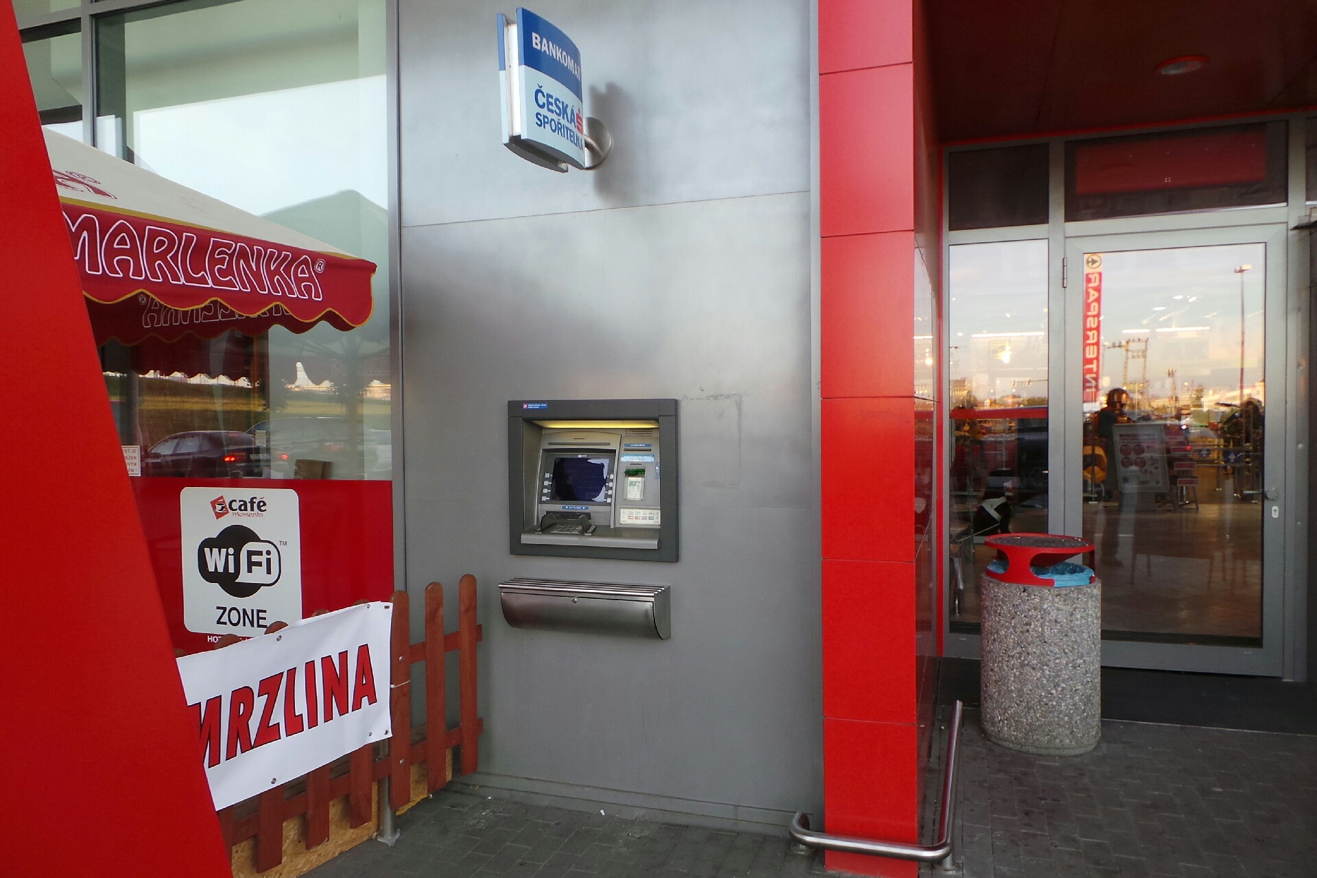 Bankomat České spořitelny