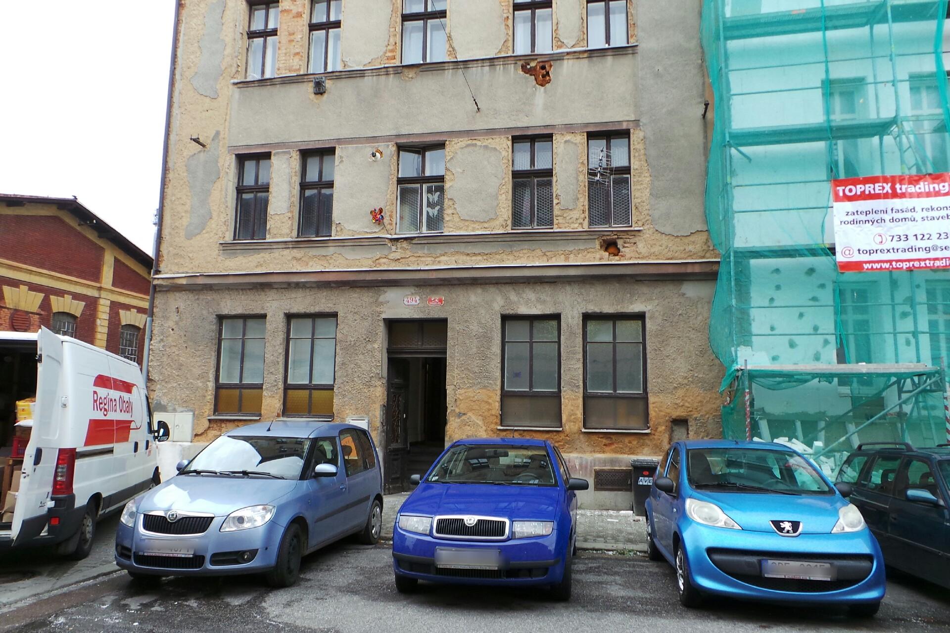 Tygři v láhvi - Roman Klaus