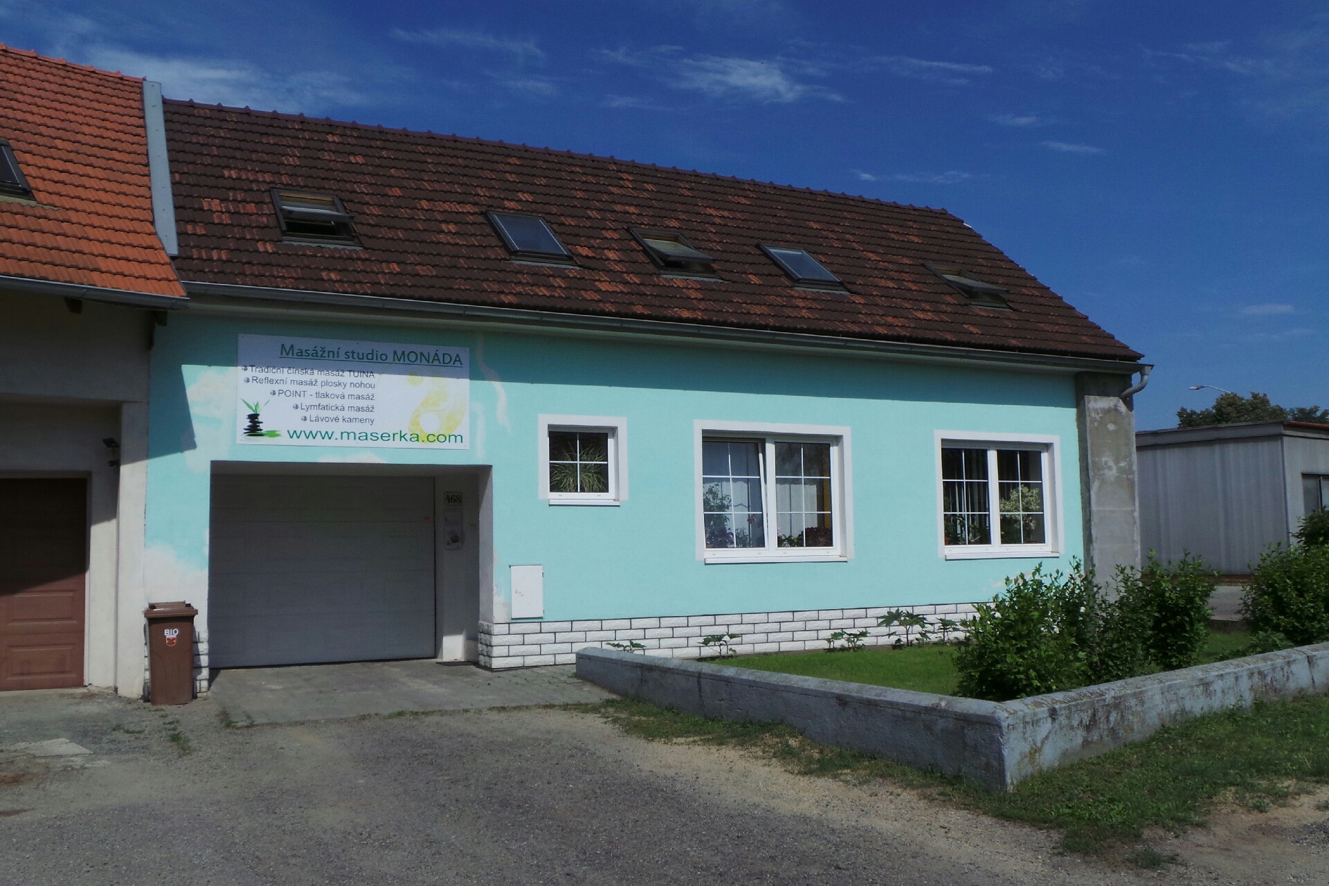 Masážní studio MONÁDA