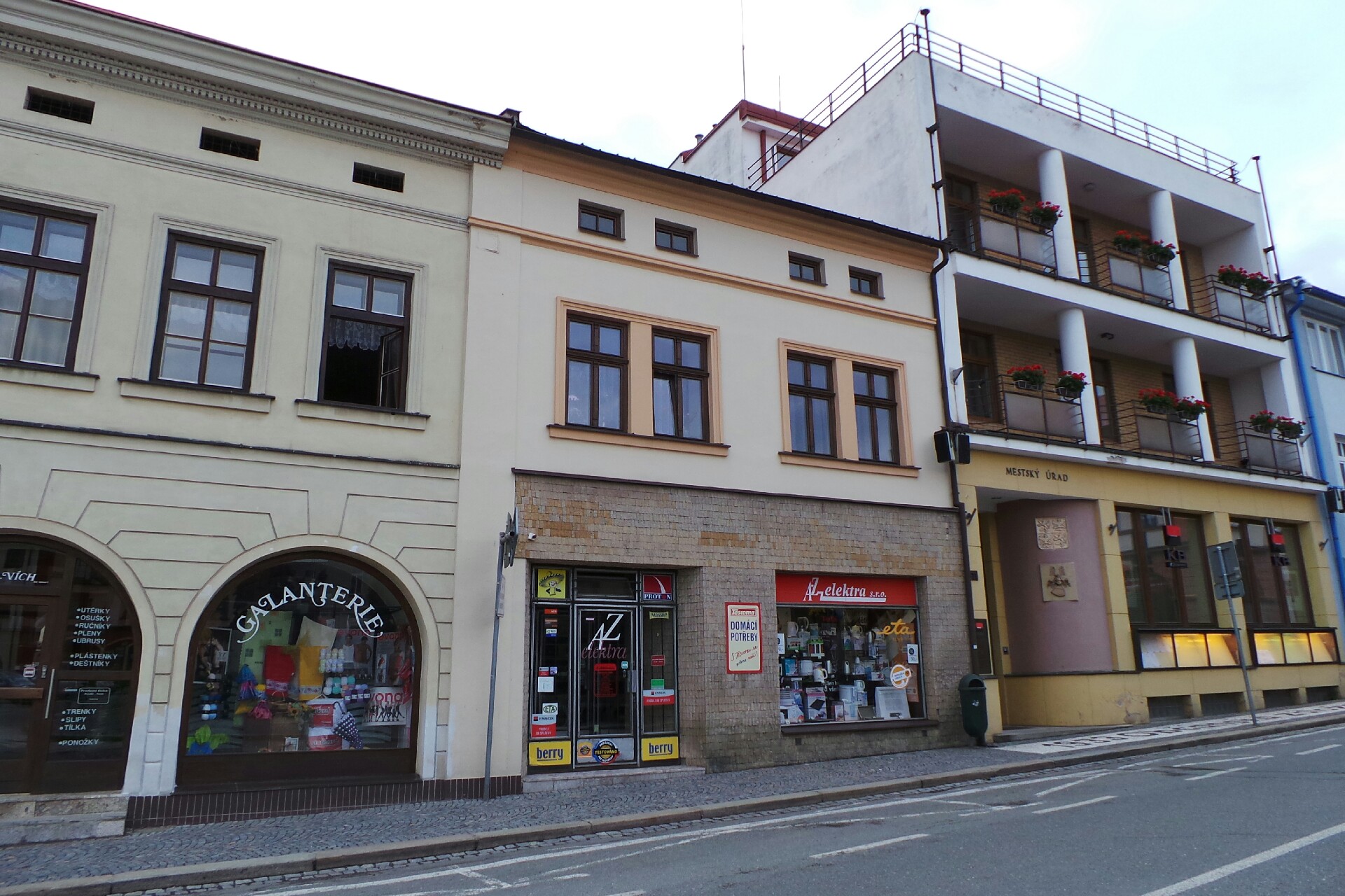 A - Z elektra, spol. s r.o.