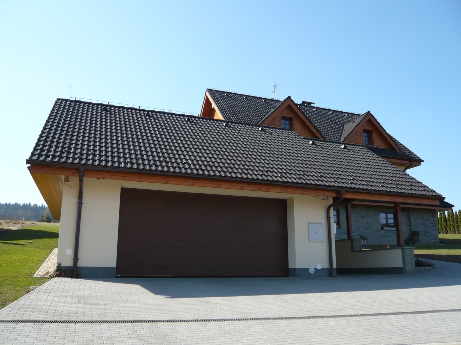 BUBÍK - vrata, brány, žaluzie, rolety foto 4