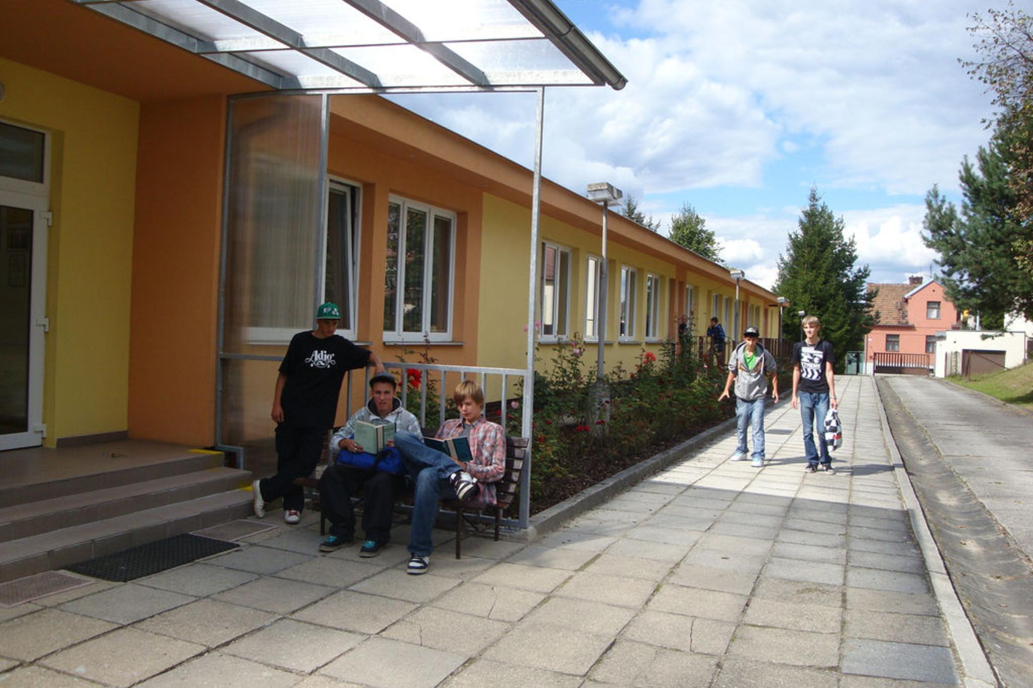 VOŠ, SPŠ automobilní a technická České Budějovice - domov mládeže