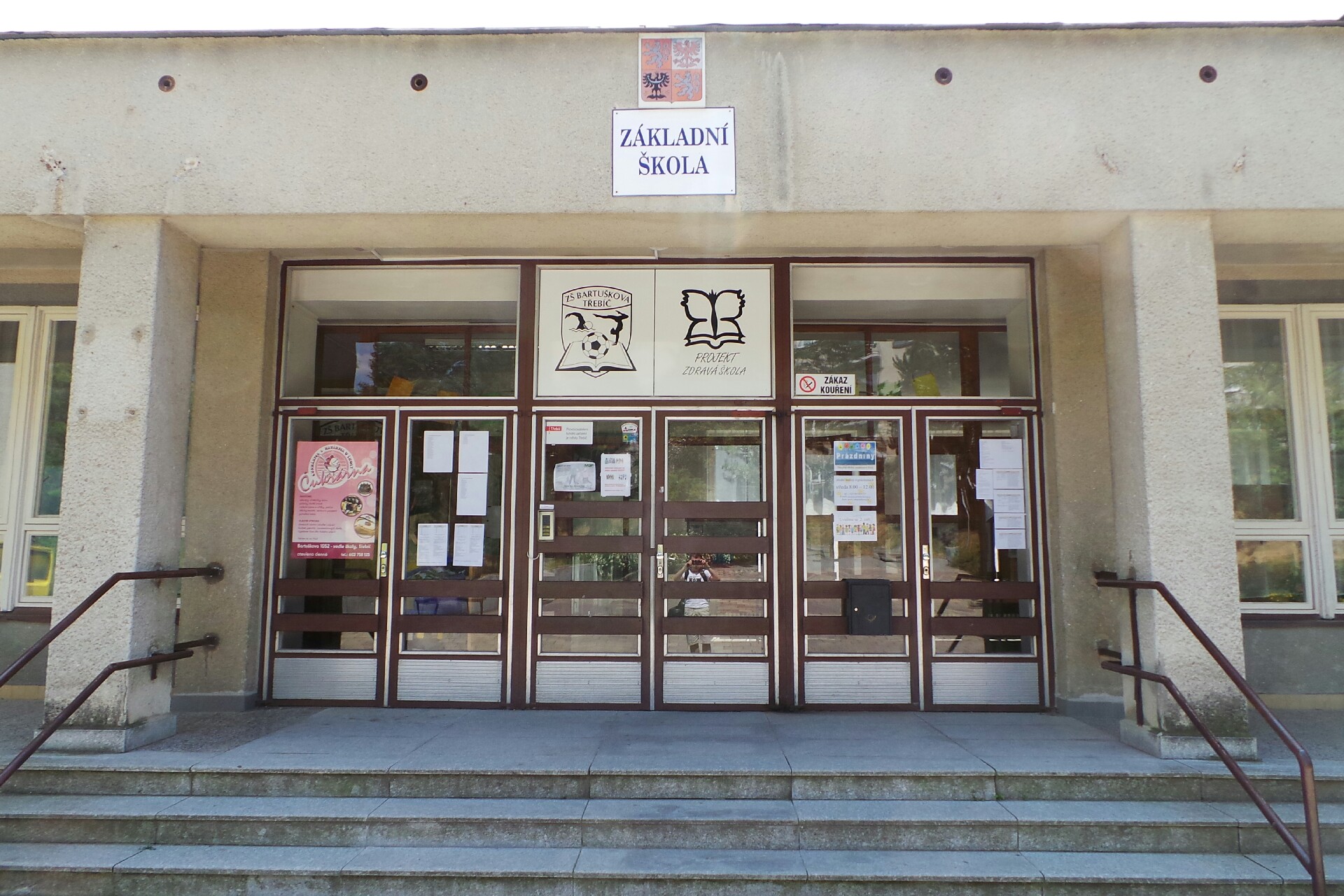 ZŠ a MŠ Třebíč, Bartuškova foto 2
