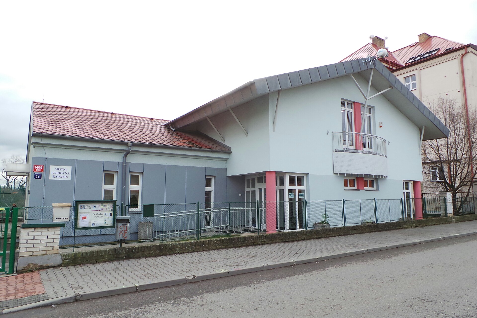 Místní knihovna Radotín