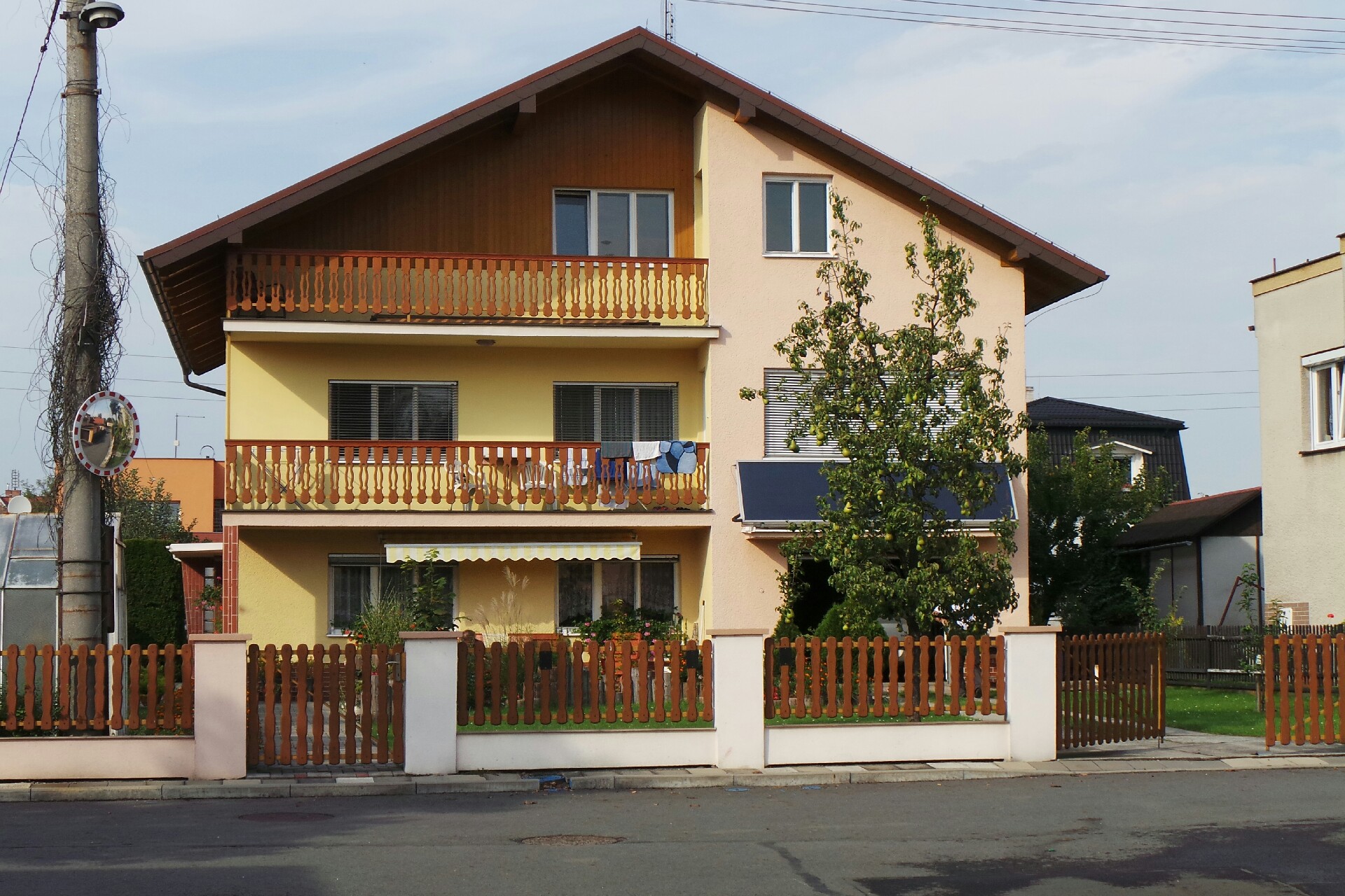 Gilík a syn - zednické práce