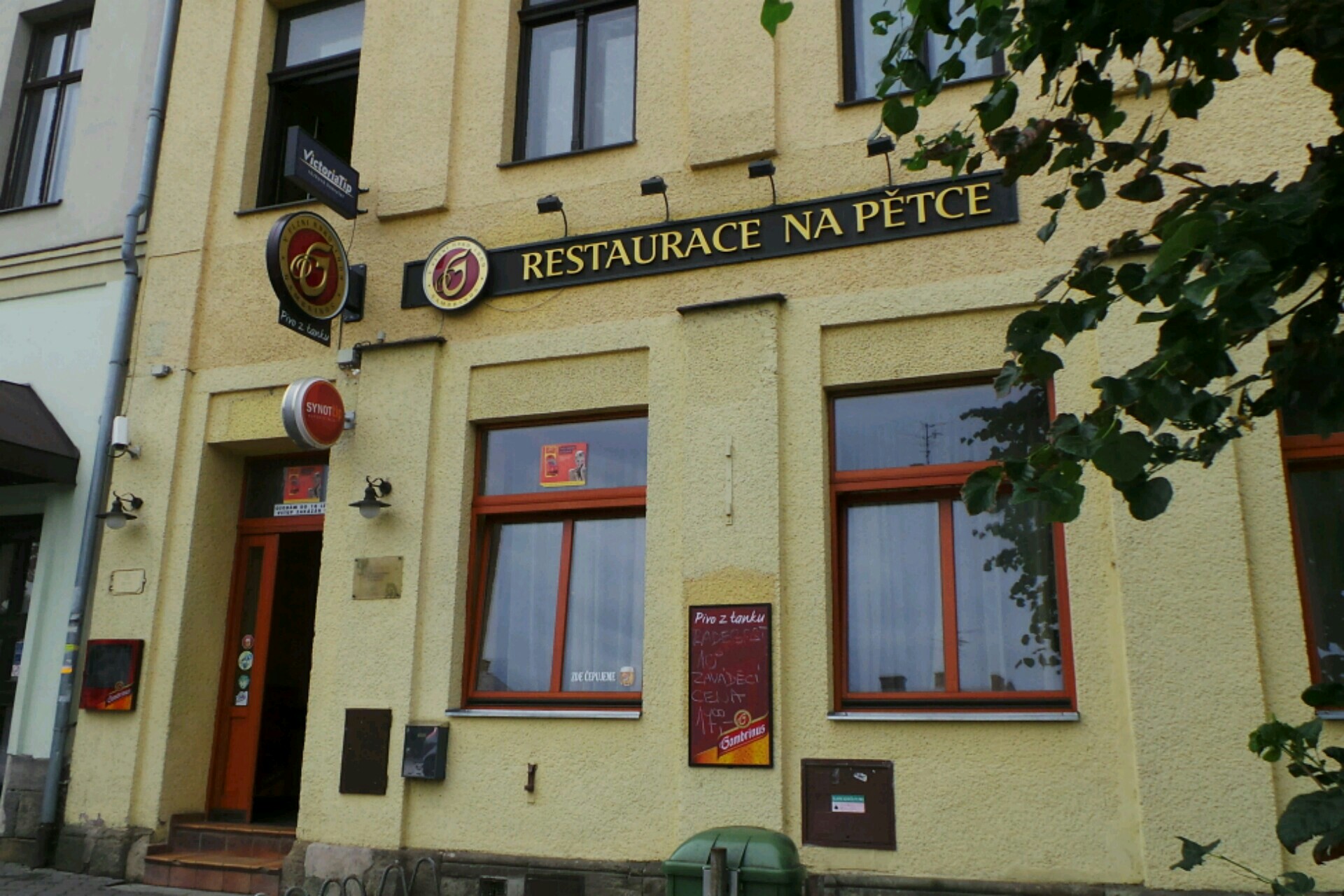 Restaurace Na pětce