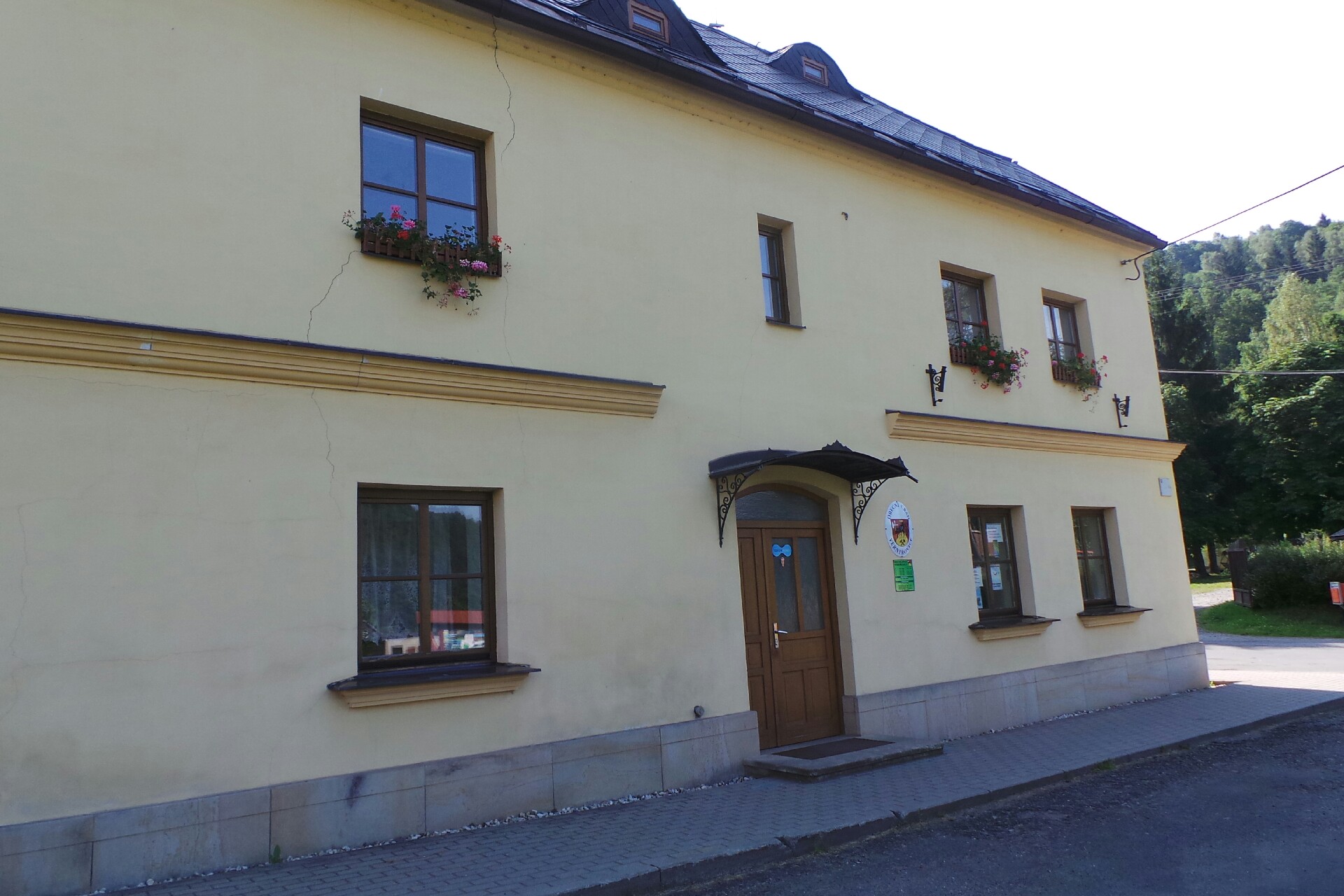 Vernířovice - obecní úřad