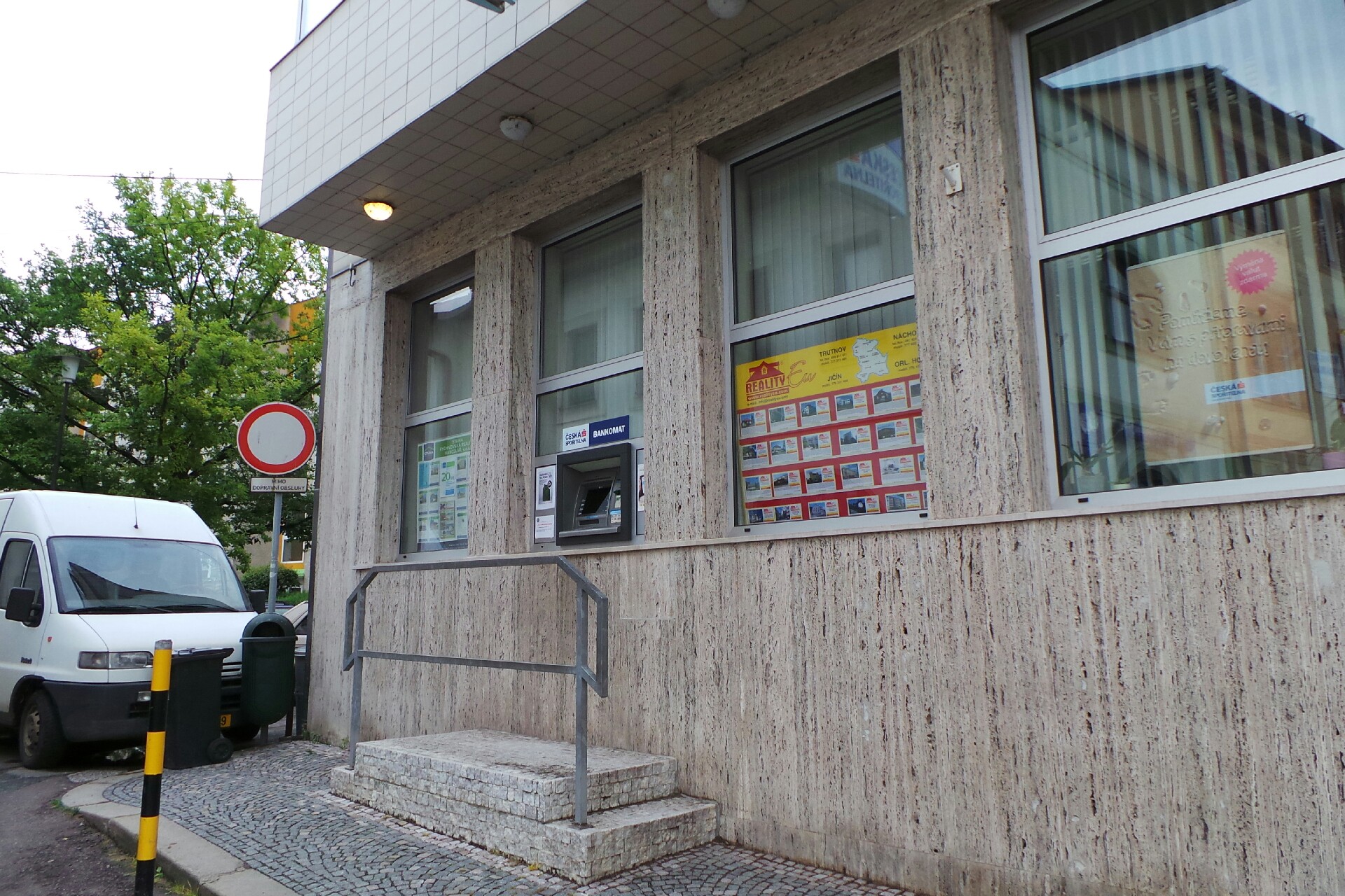 Bankomat České spořitelny