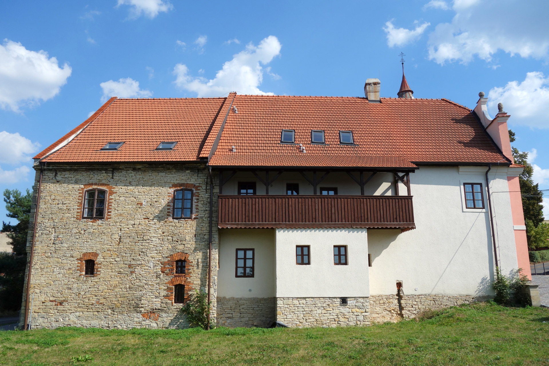 Městská knihovna Luže