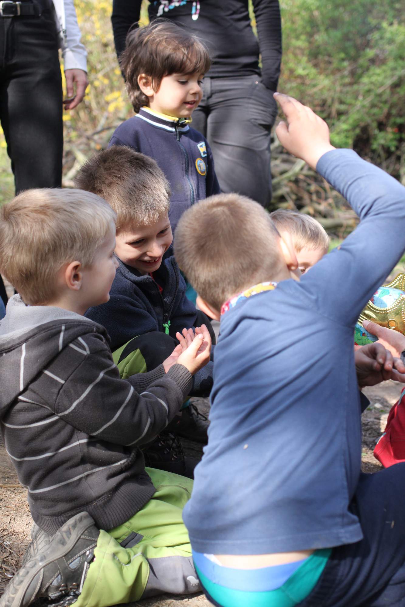 DĚTSKÝ LESNÍ KLUB V MECHU A KAPRADÍ foto 3