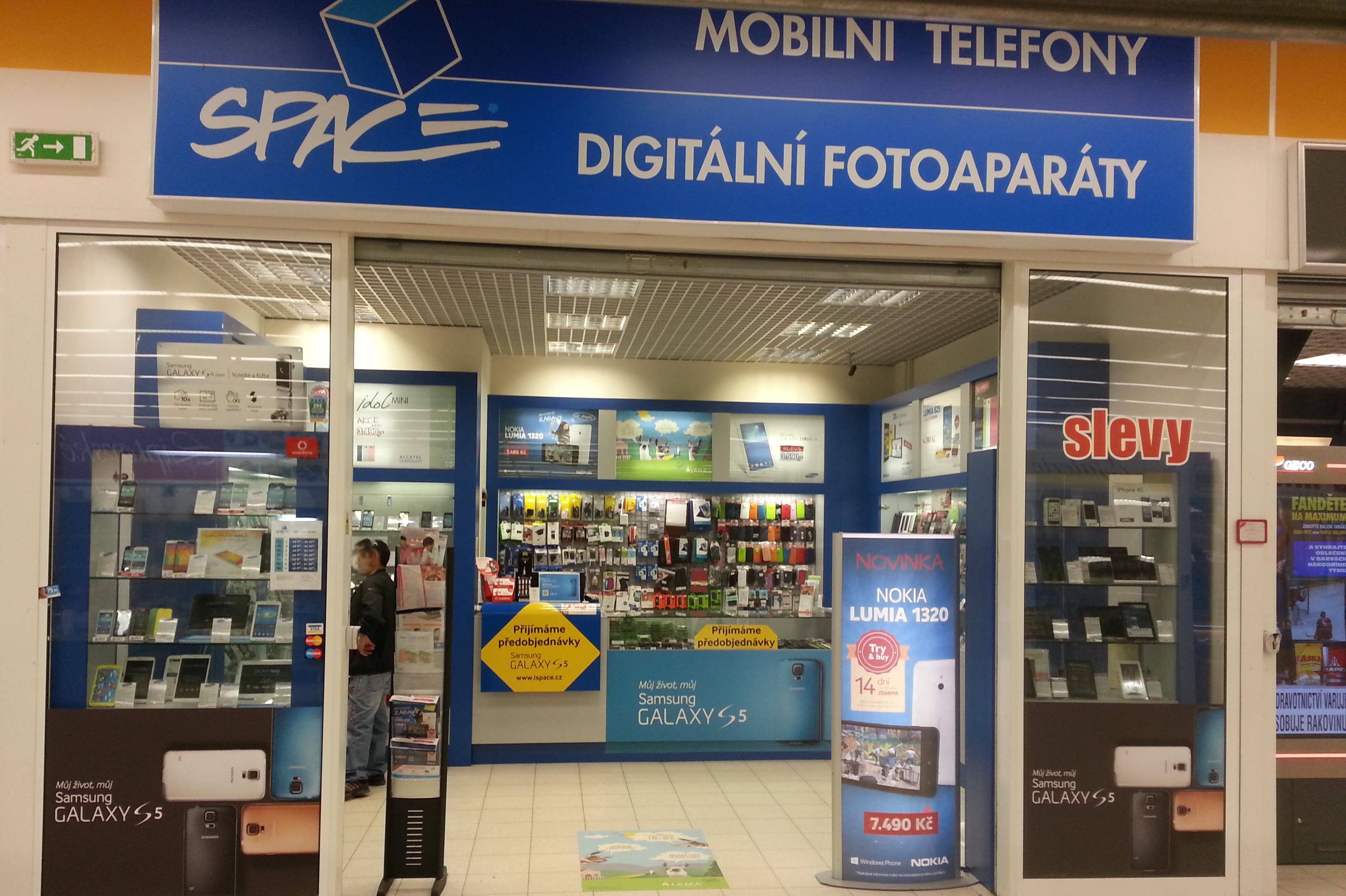 SPACE mobilní telefony