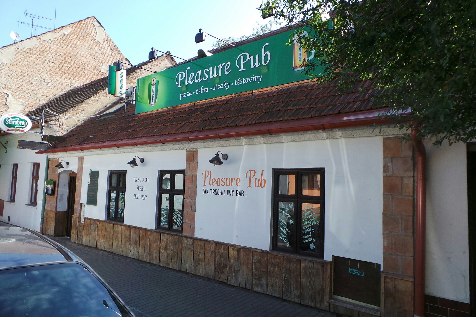 Pleasure Pub