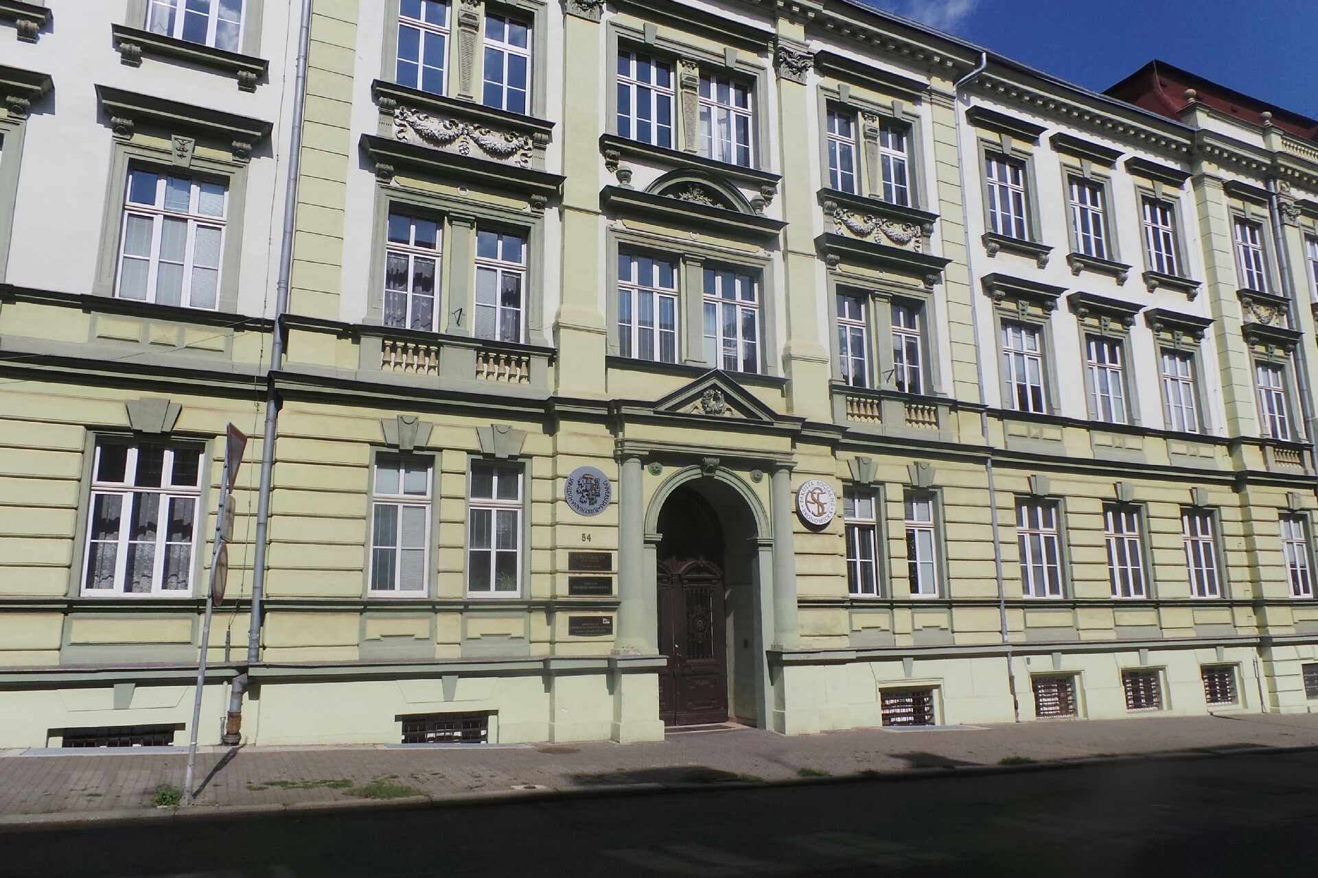 Univerzita Jana Evangelisty Purkyně - Fakulta sociálně ekonomická