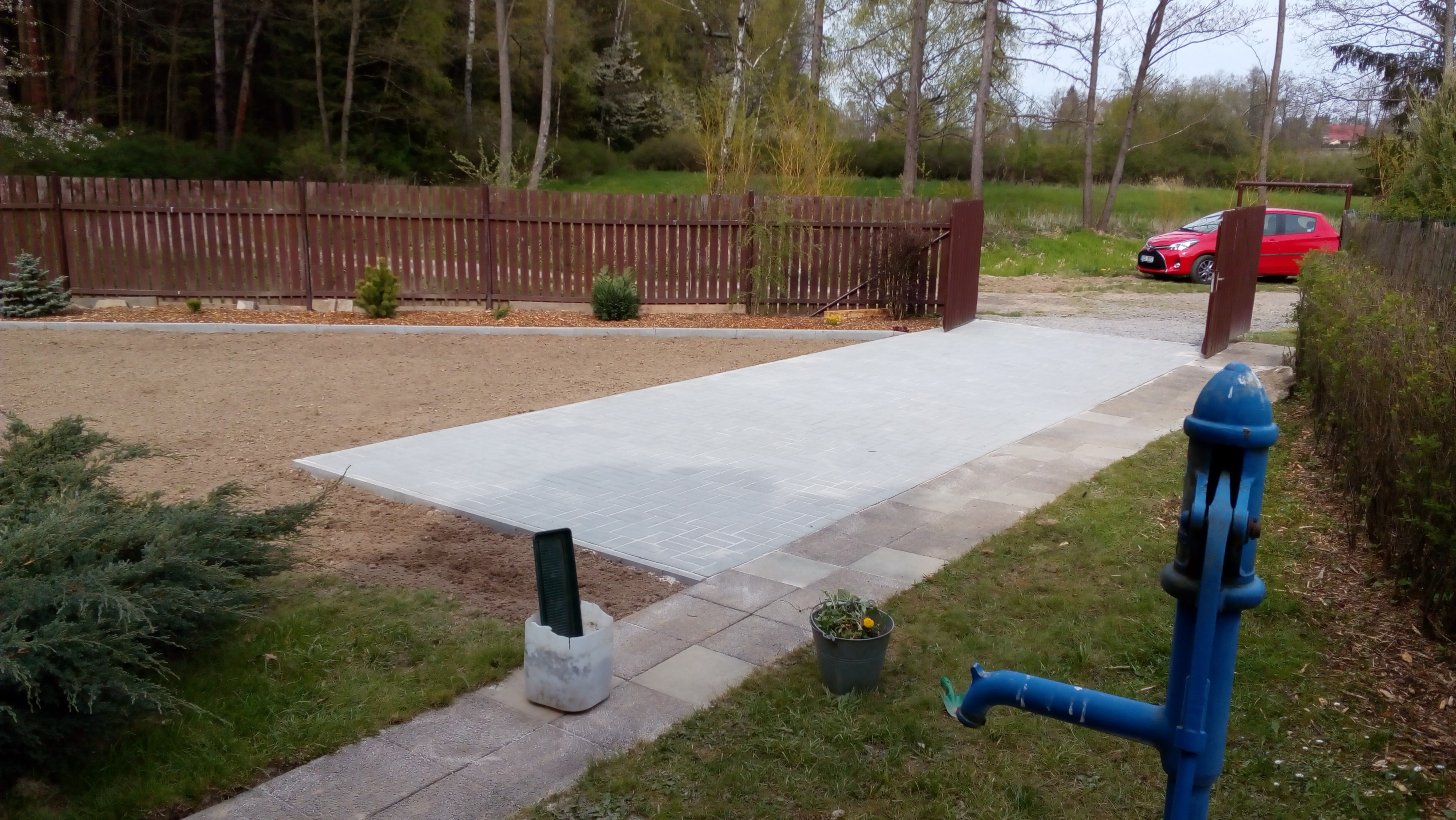 Lukáš Cvach - zemní práce a terénní úpravy foto 3