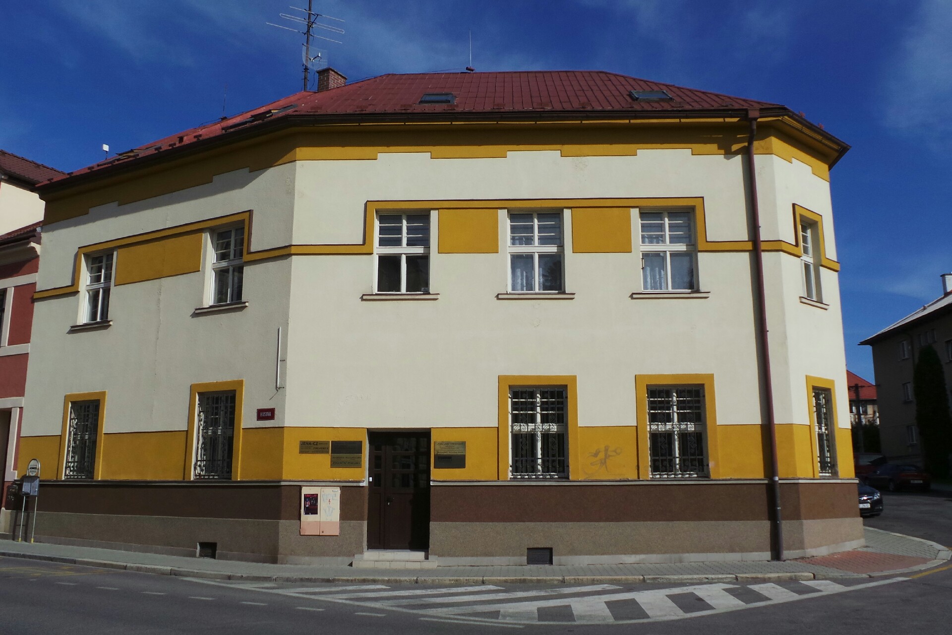 Plastics Machines, s.r.o.