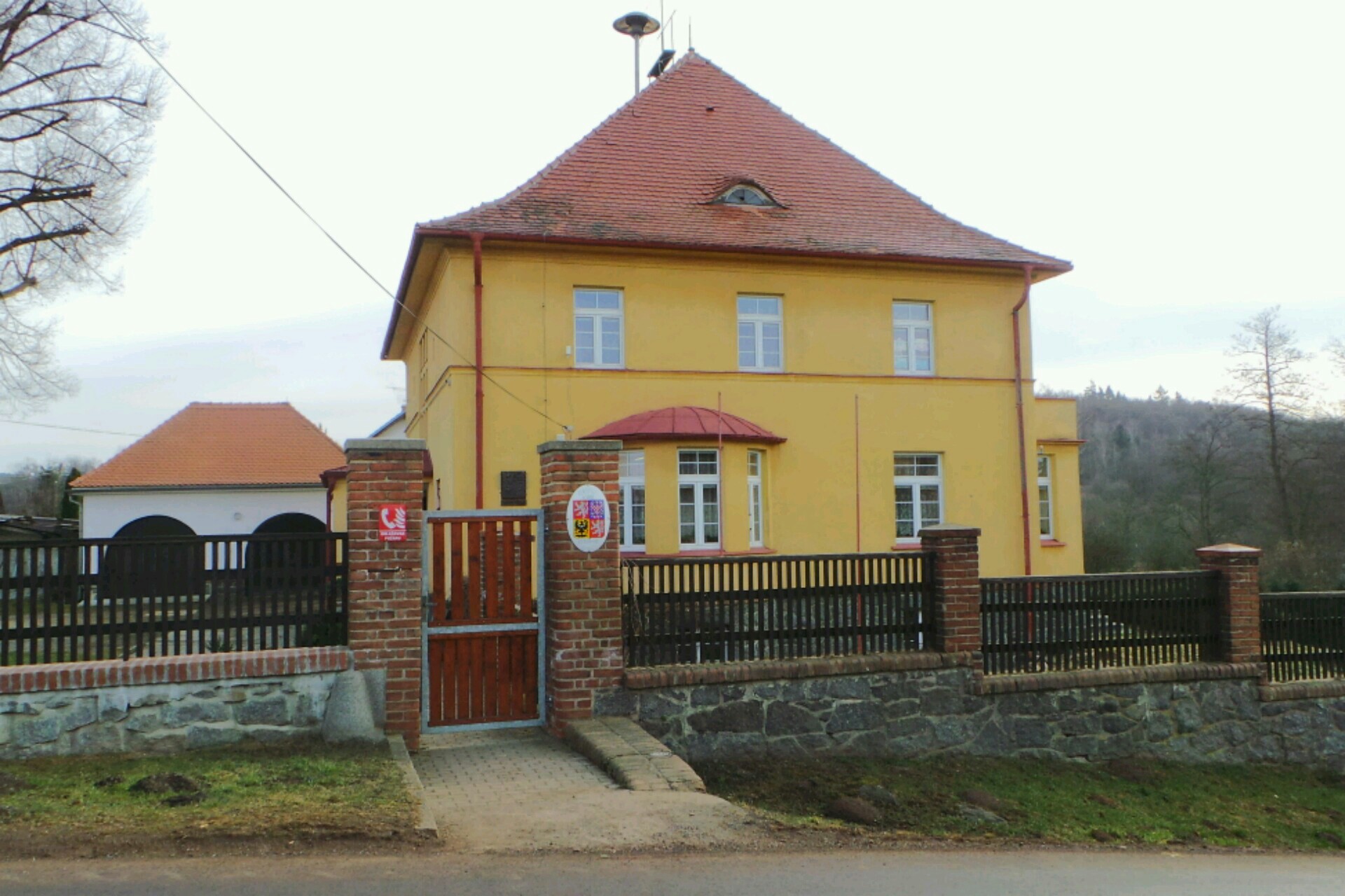 Petrohrad - obecní úřad