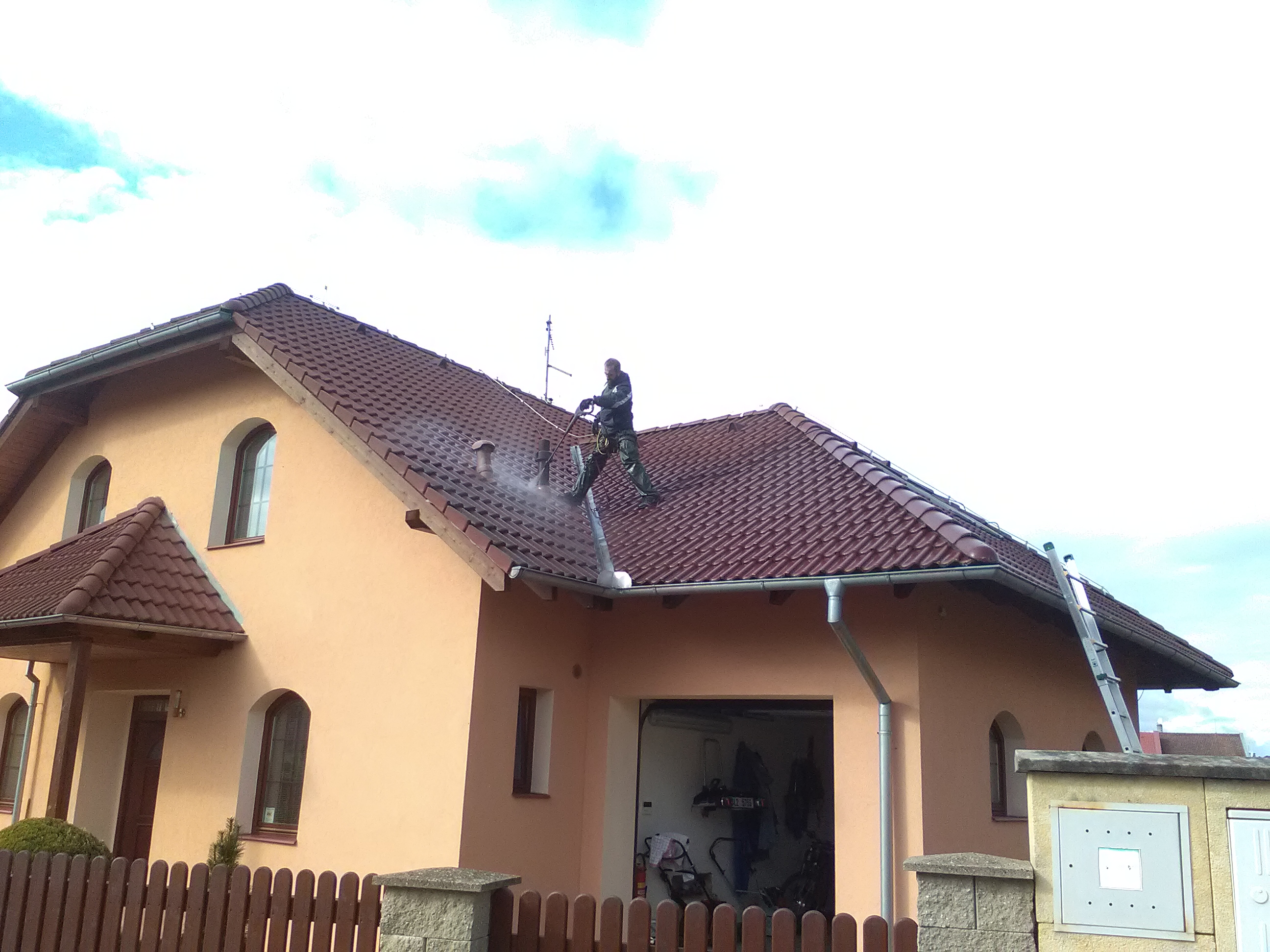 Michal Široký - mytí oken, úklidové práce foto 3