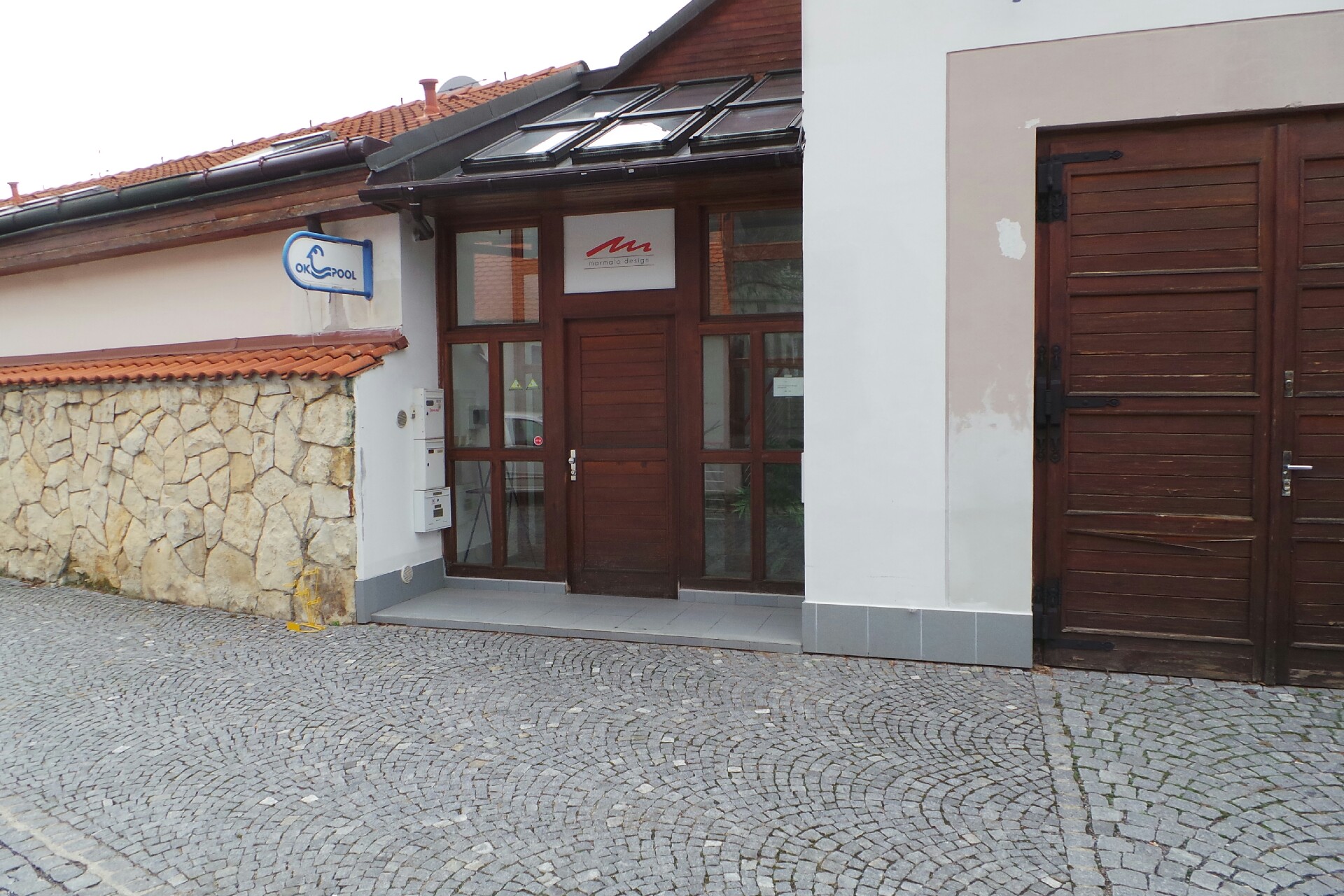 Břevnovské truhlářství - elektroinstalace