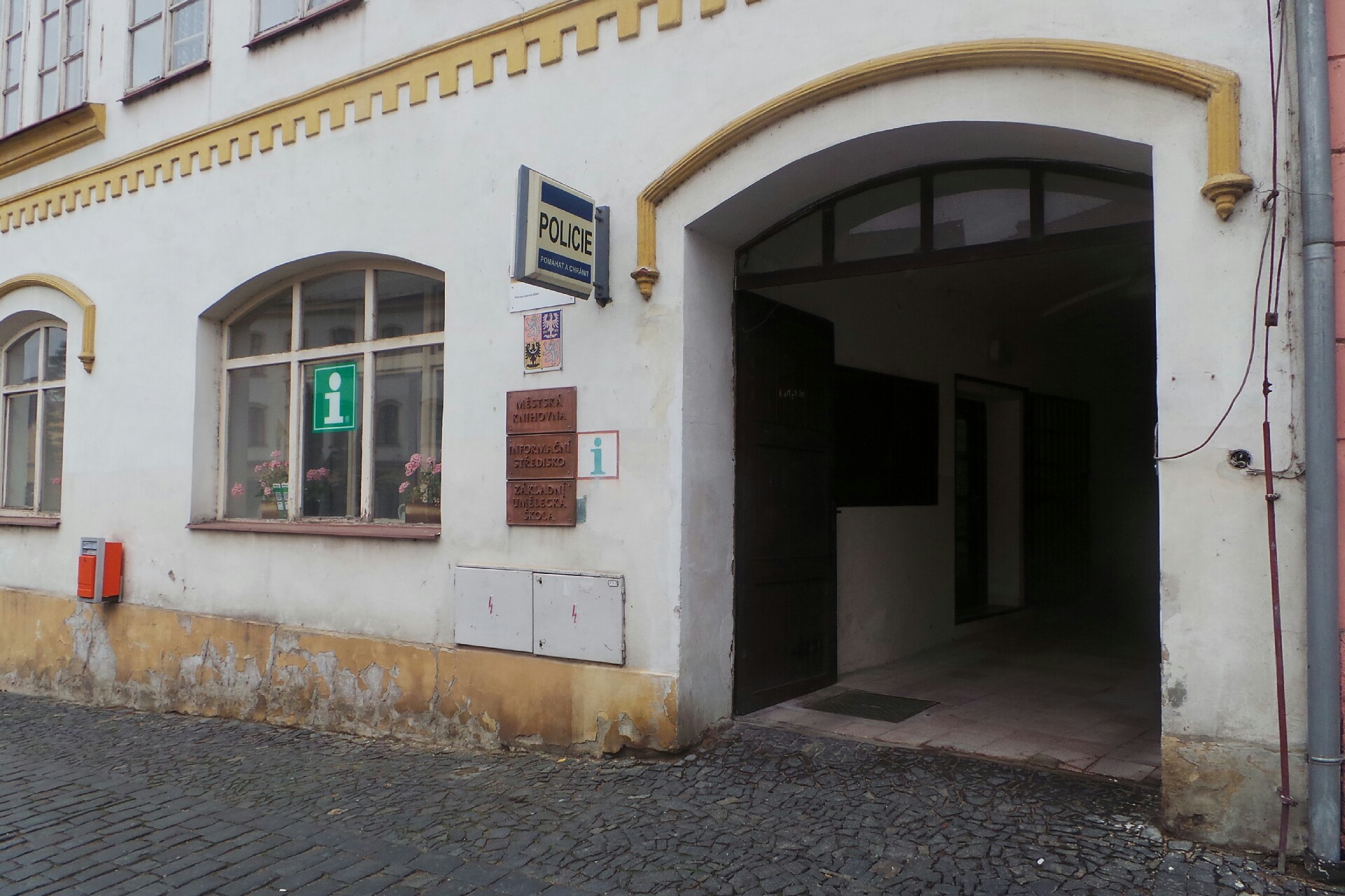 Městská knihovna Úštěk foto 2