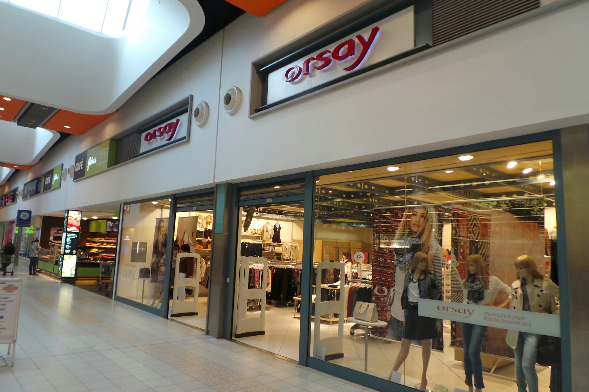 Orsay foto 2