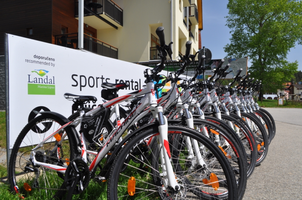 Sportovní půjčovna Lipno Centrum foto 4