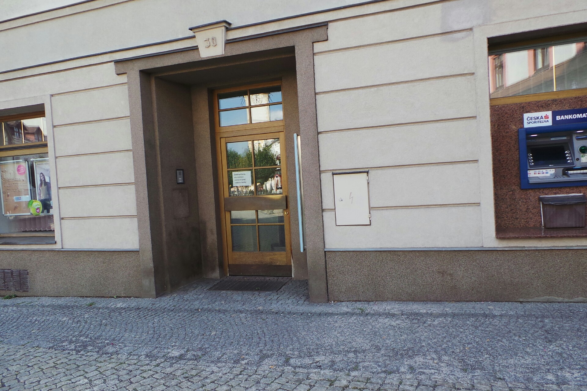 Česká spořitelna, a.s. foto 2