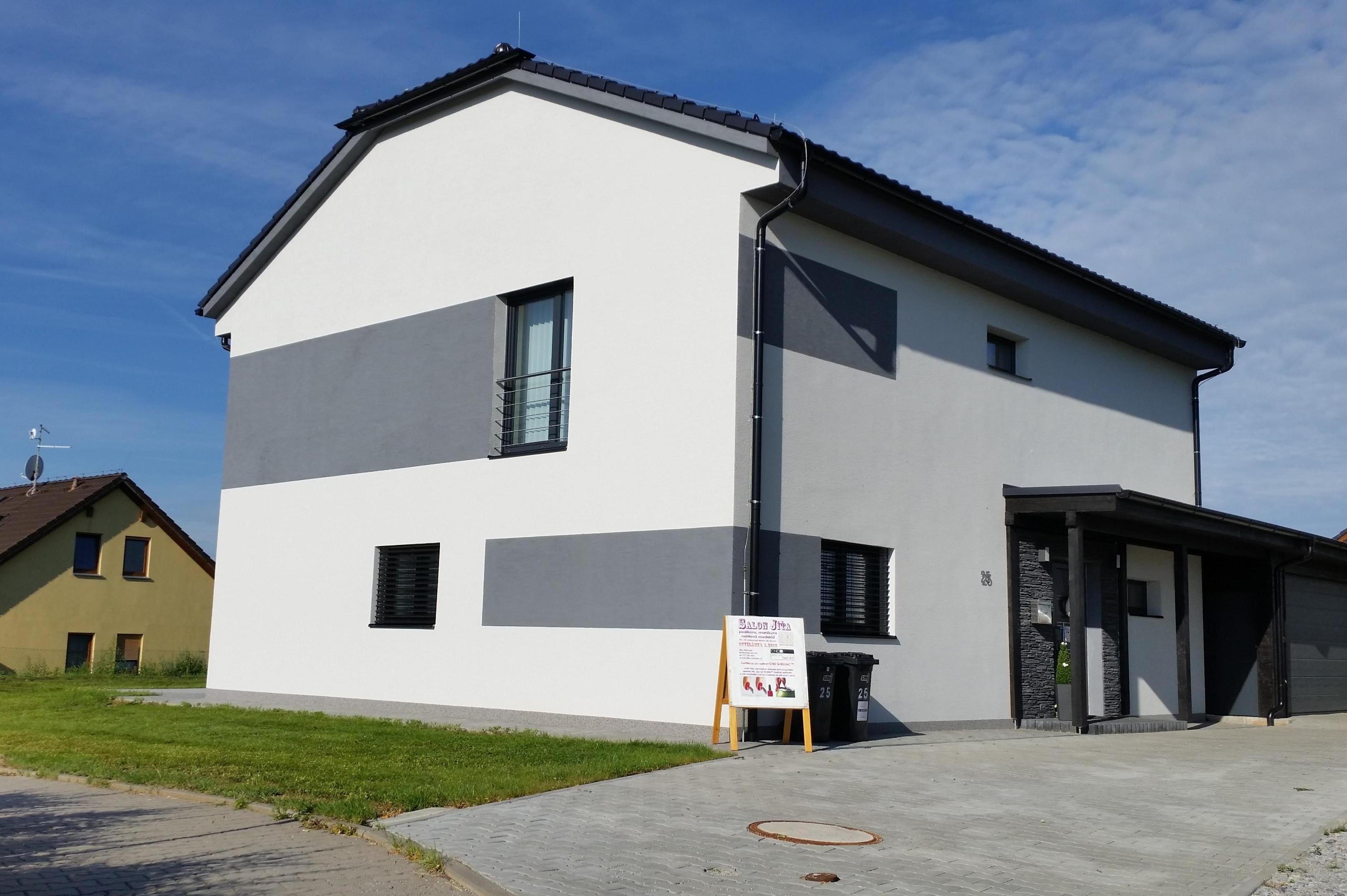 Jitka Bőhmová - Salon Jíťa