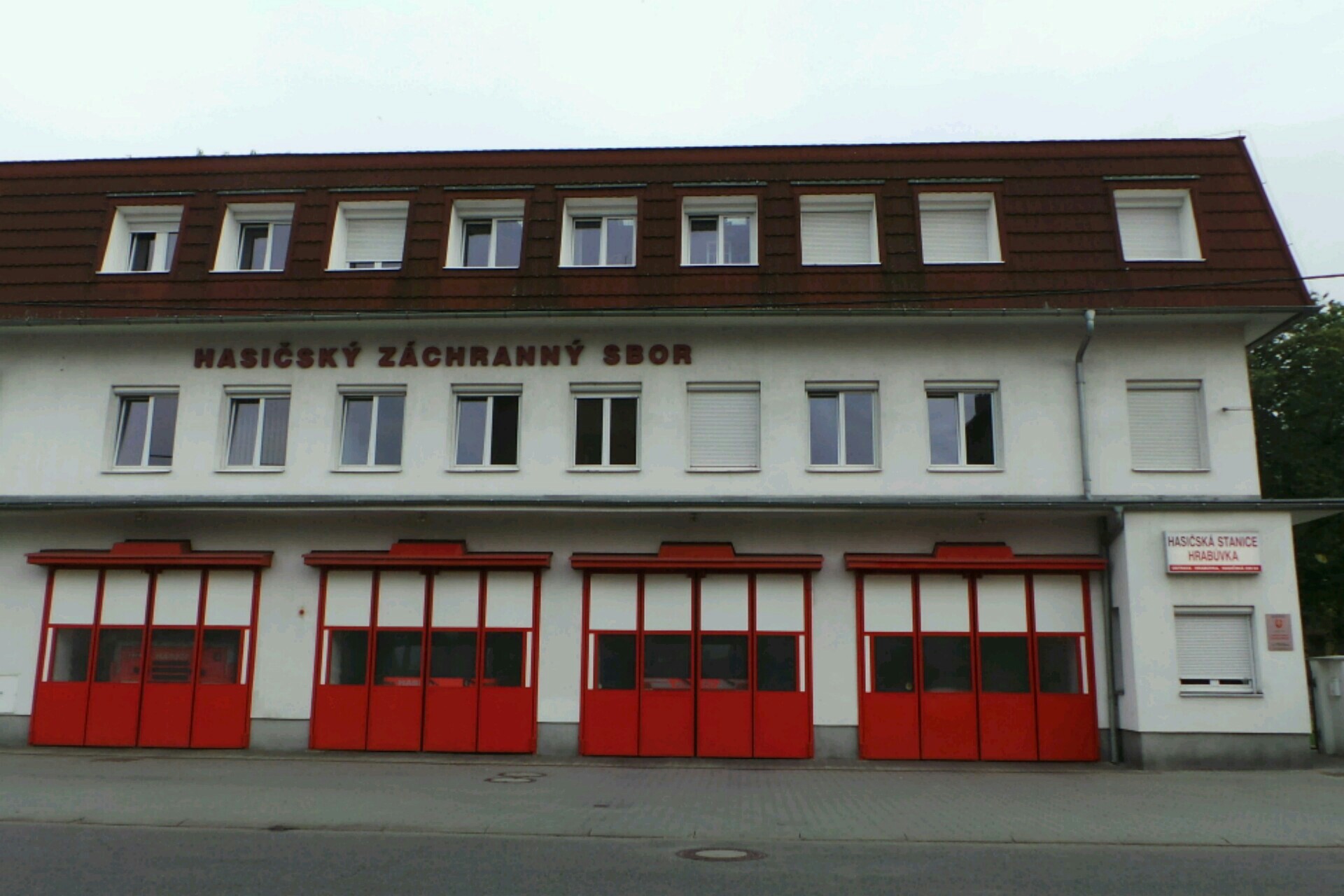 Hasičský záchranný sbor Moravskoslezského kraje - Výjezdové centrum Ostrava-Jih foto 1