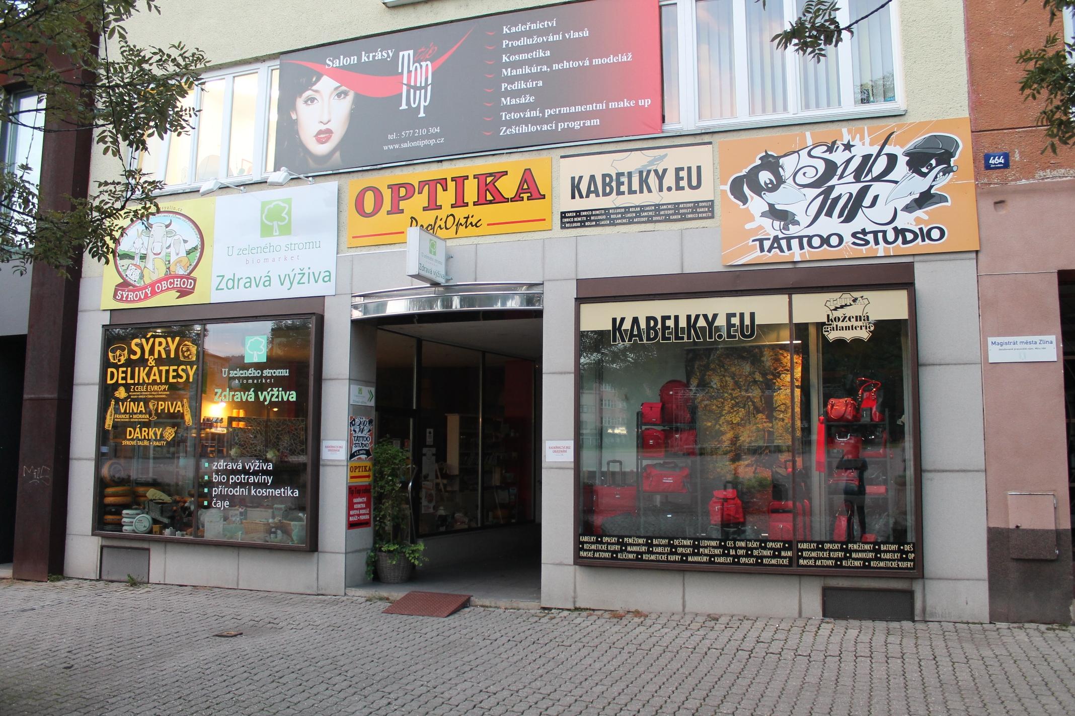 SubInk Tattoo Studio foto 4