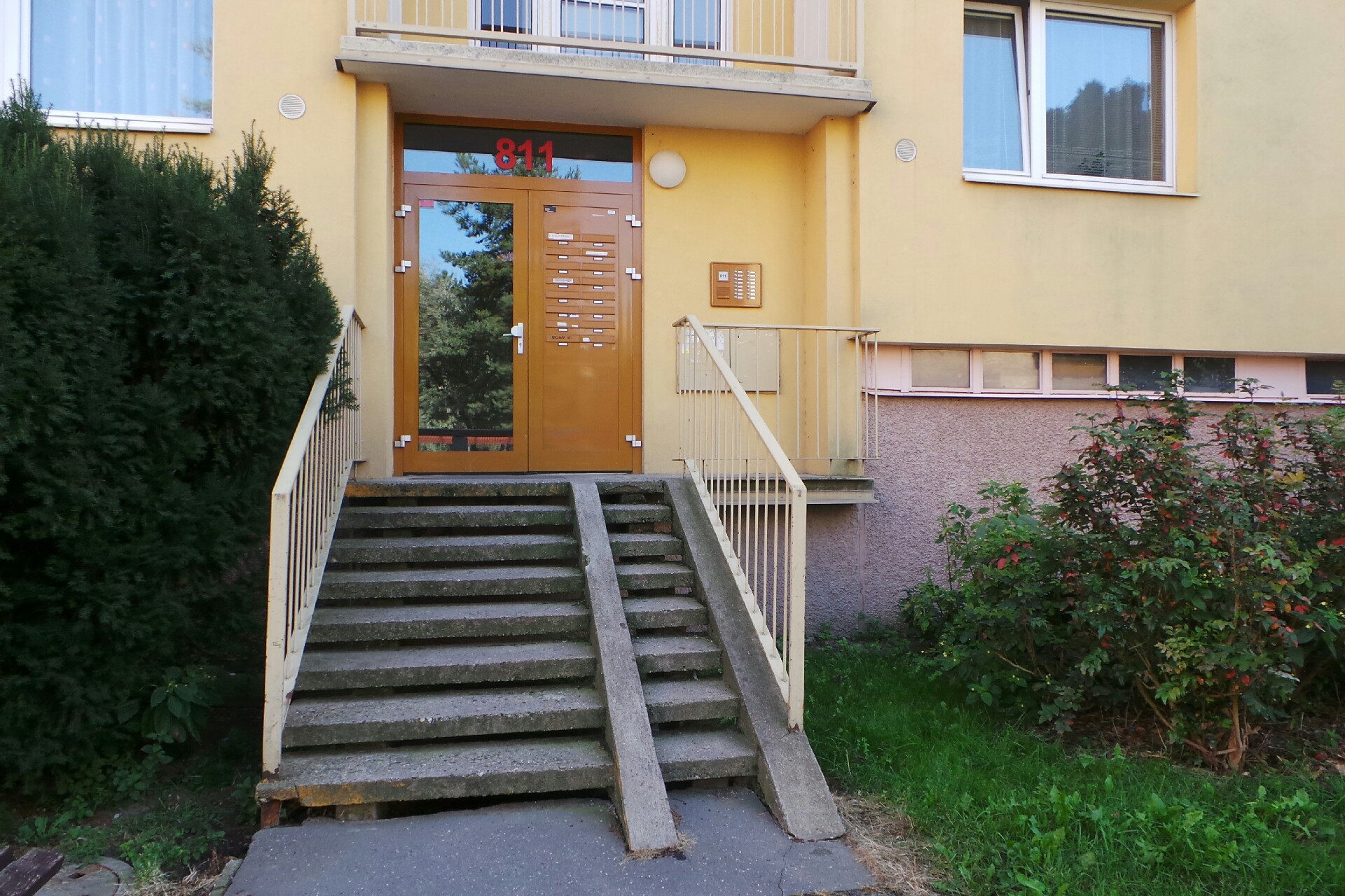 RevizeE2B - Zdeněk Brablec