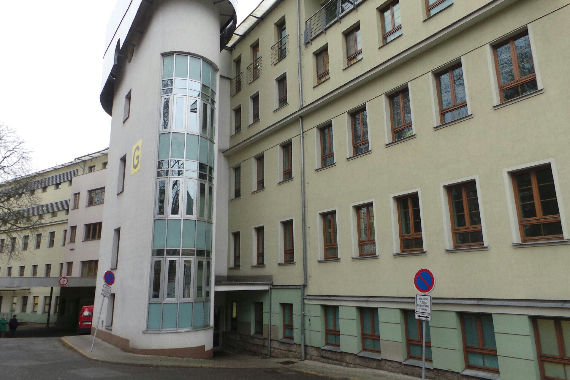 Základní škola při nemocnici, Liberec, Husova